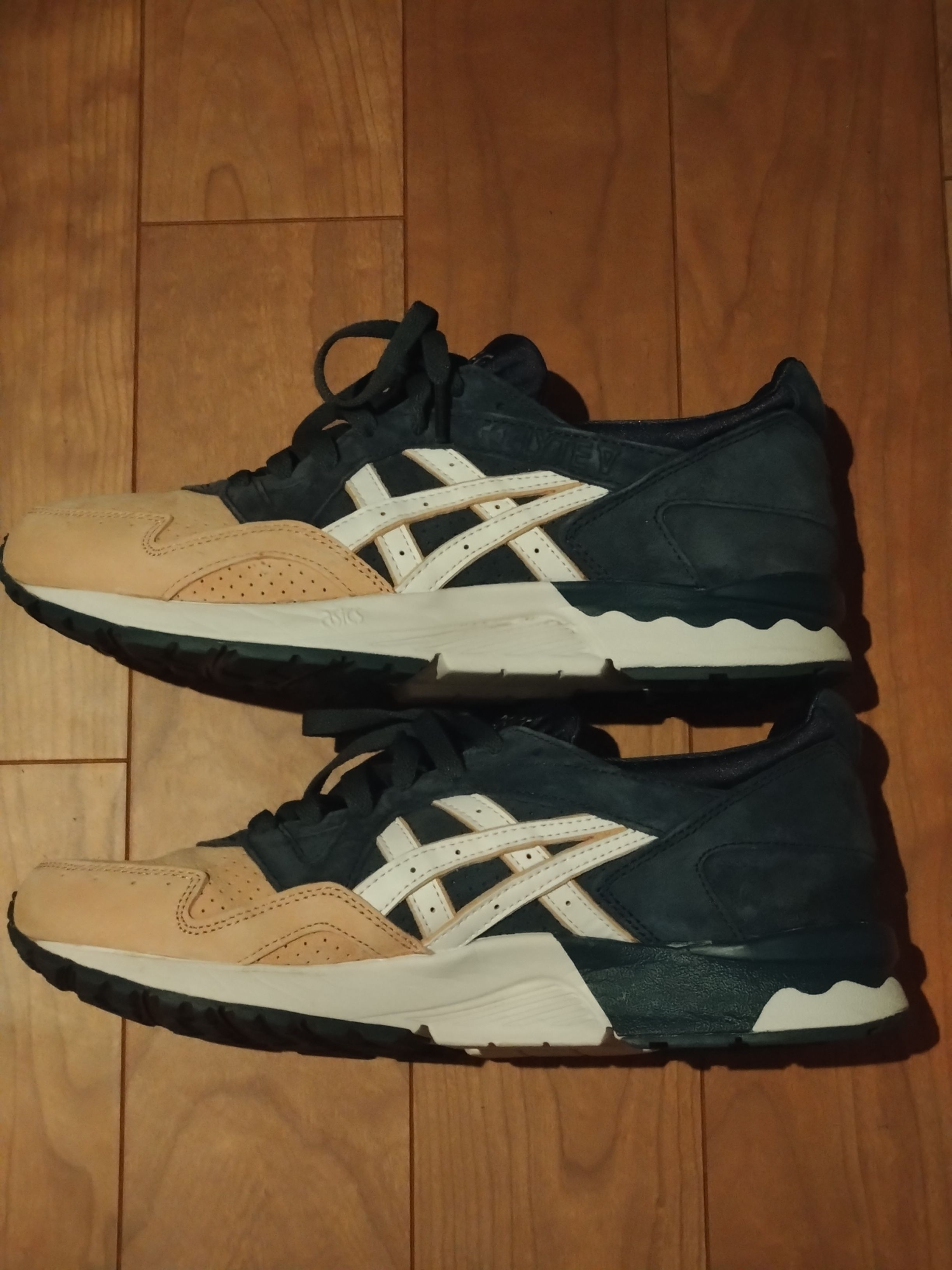 KITH 10TH × Asics Gel-Lyte 5 "Salmon Toe"
