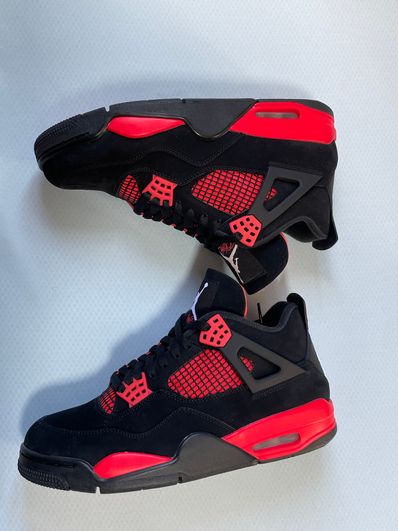 Nike Air Jordan 4