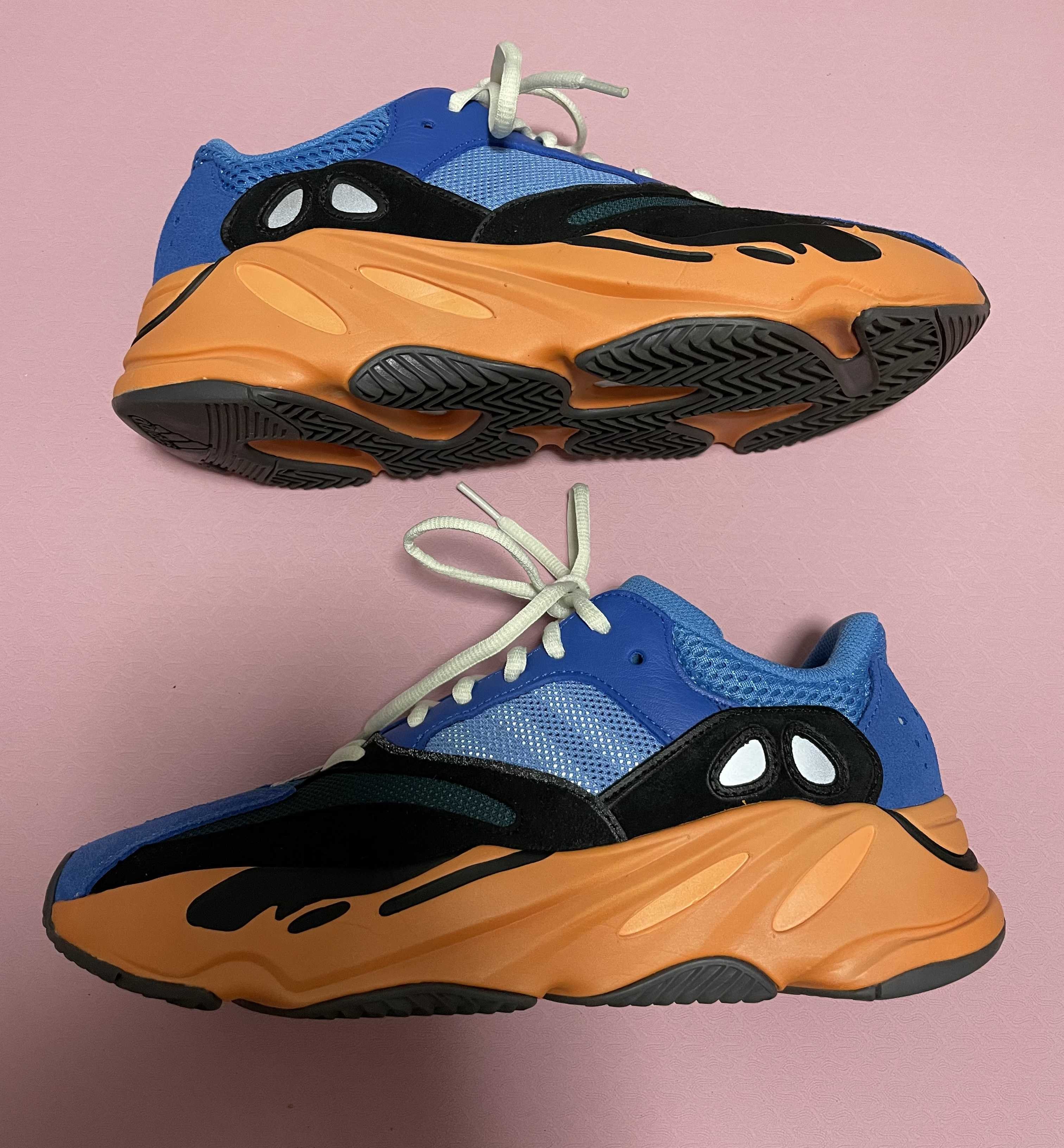 adidas YEEZY Boost 700 "Bright Blue"