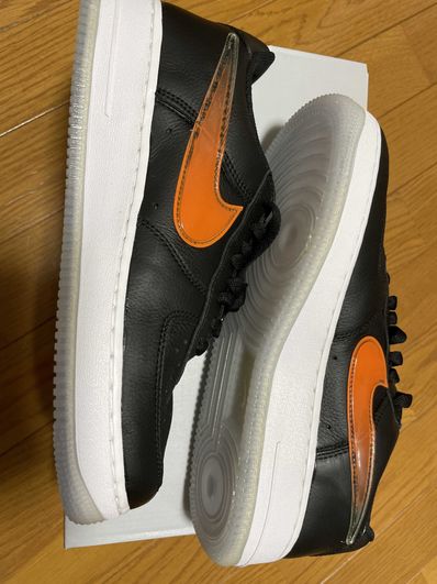 KITH × Nike Air Force 1 Low New York Knicks "Black/Brilliant Orange/Rush/Brilliant White"
