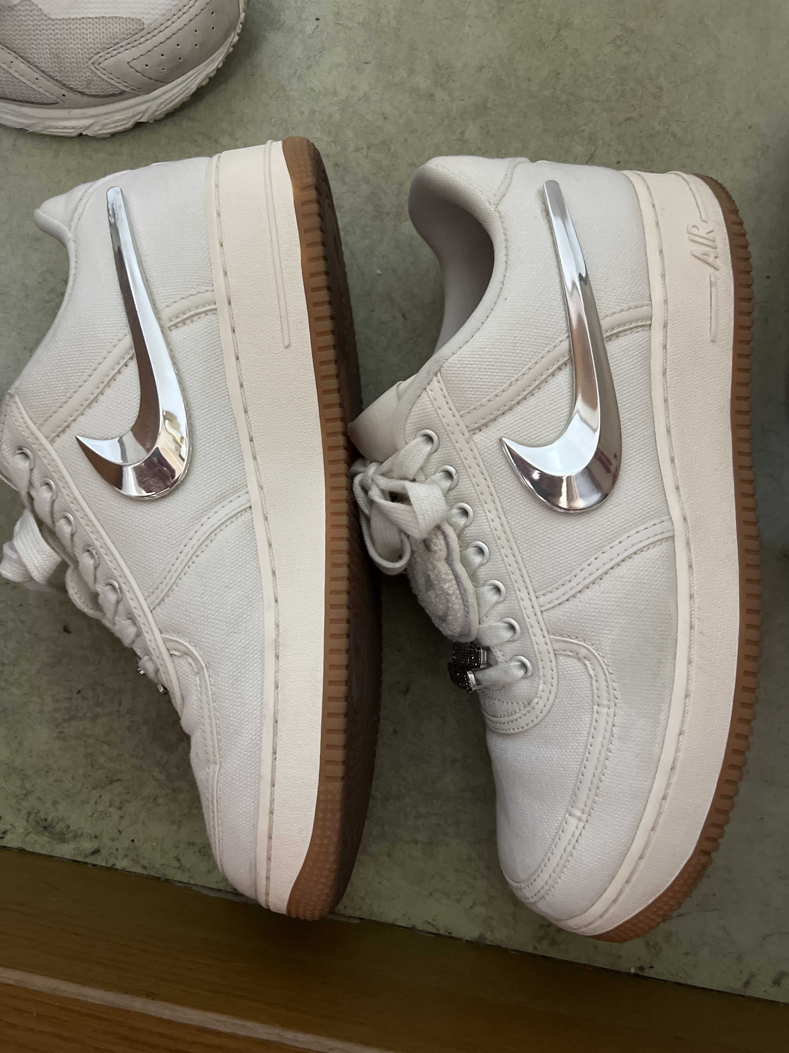 Travis Scott × Nike Air Force 1 Low "Sail"
