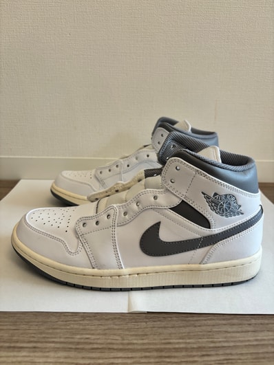 Nike Air Jordan 1 Mid "Vintage Grey"