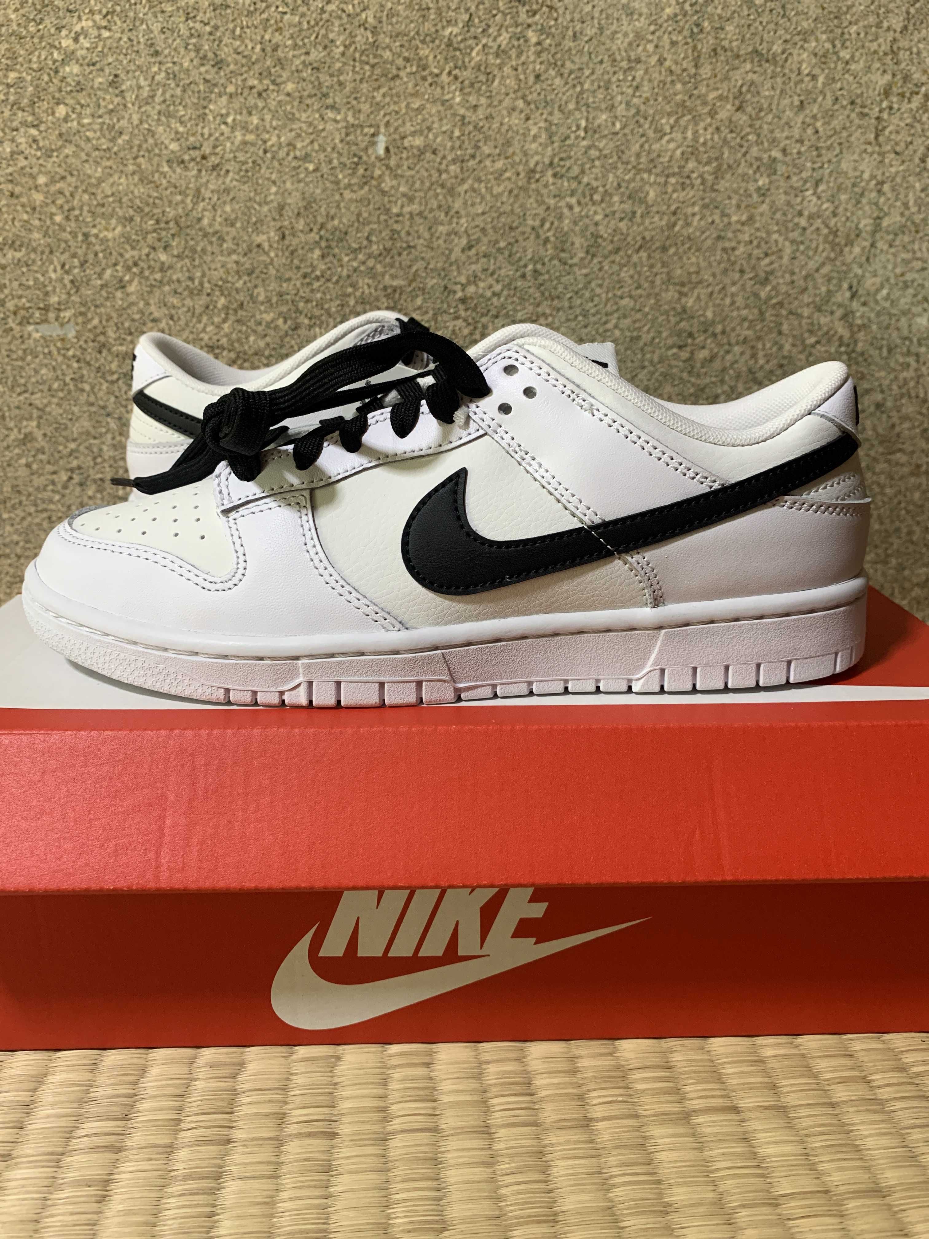 Nike Dunk Low "Black/White"