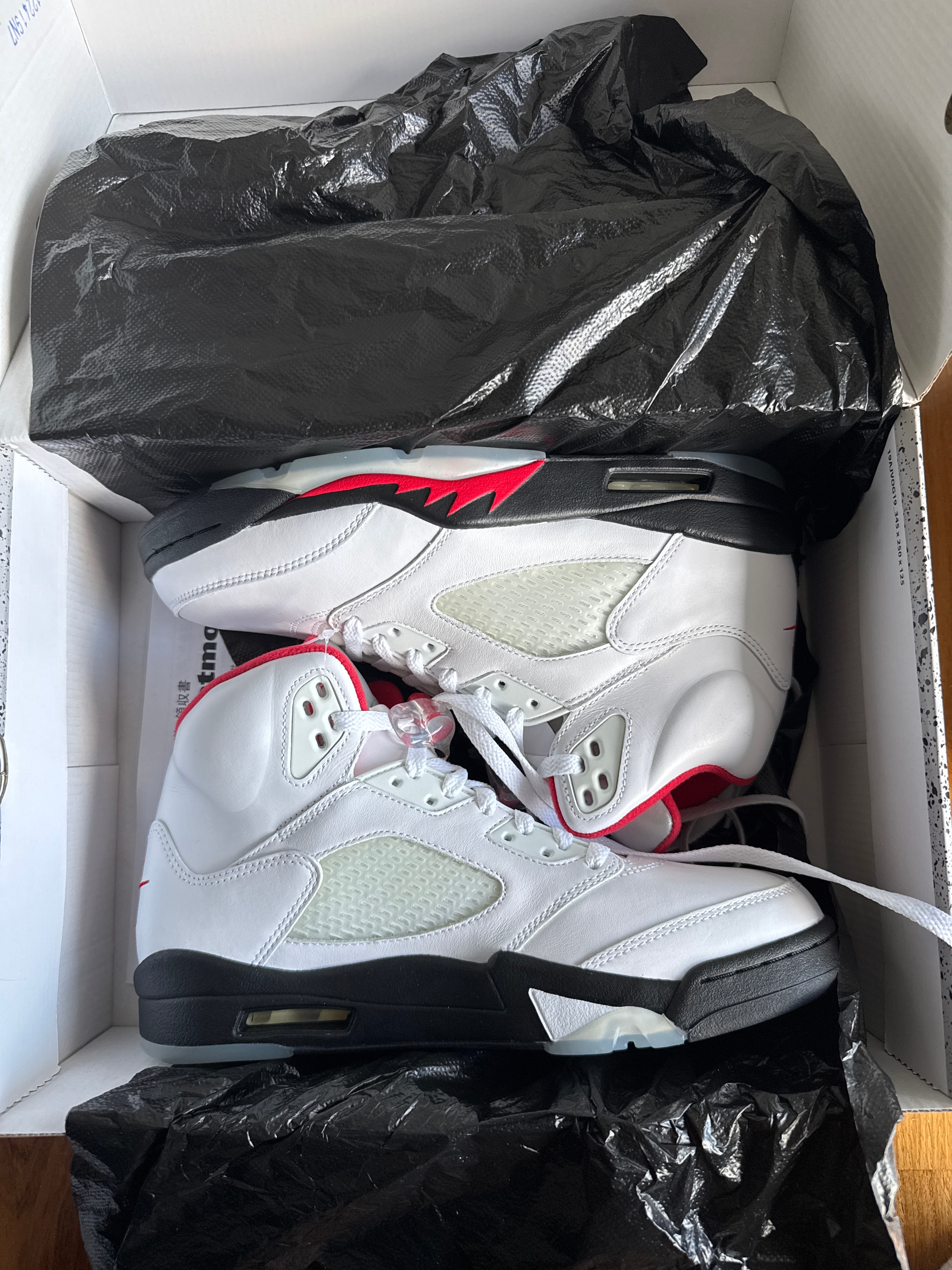Nike Air Jordan 5 Retro "Fire Red" (2020)