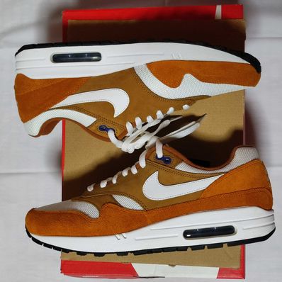 NIKE AIR MAX 1 PREMIUM RETRO