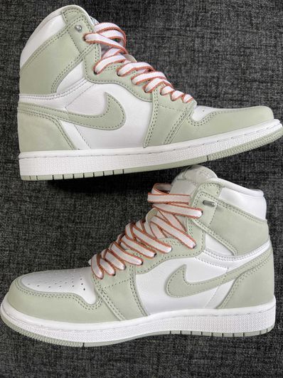 Nike Women's Air Jordan 1 High OG "Seafoam"
