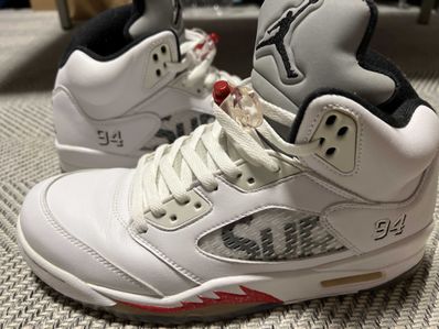 Supreme × Nike Air Jordan 5 Retro "White"
