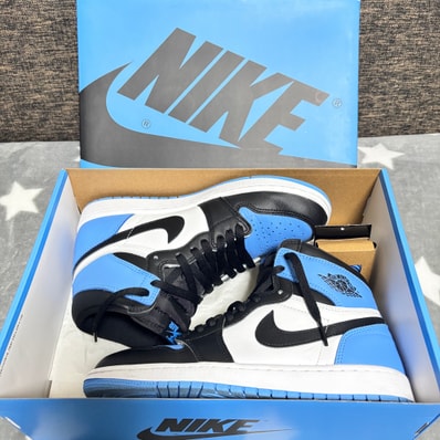 Nike Air Jordan 1 Retro High OG "University Blue/UNC Toe"