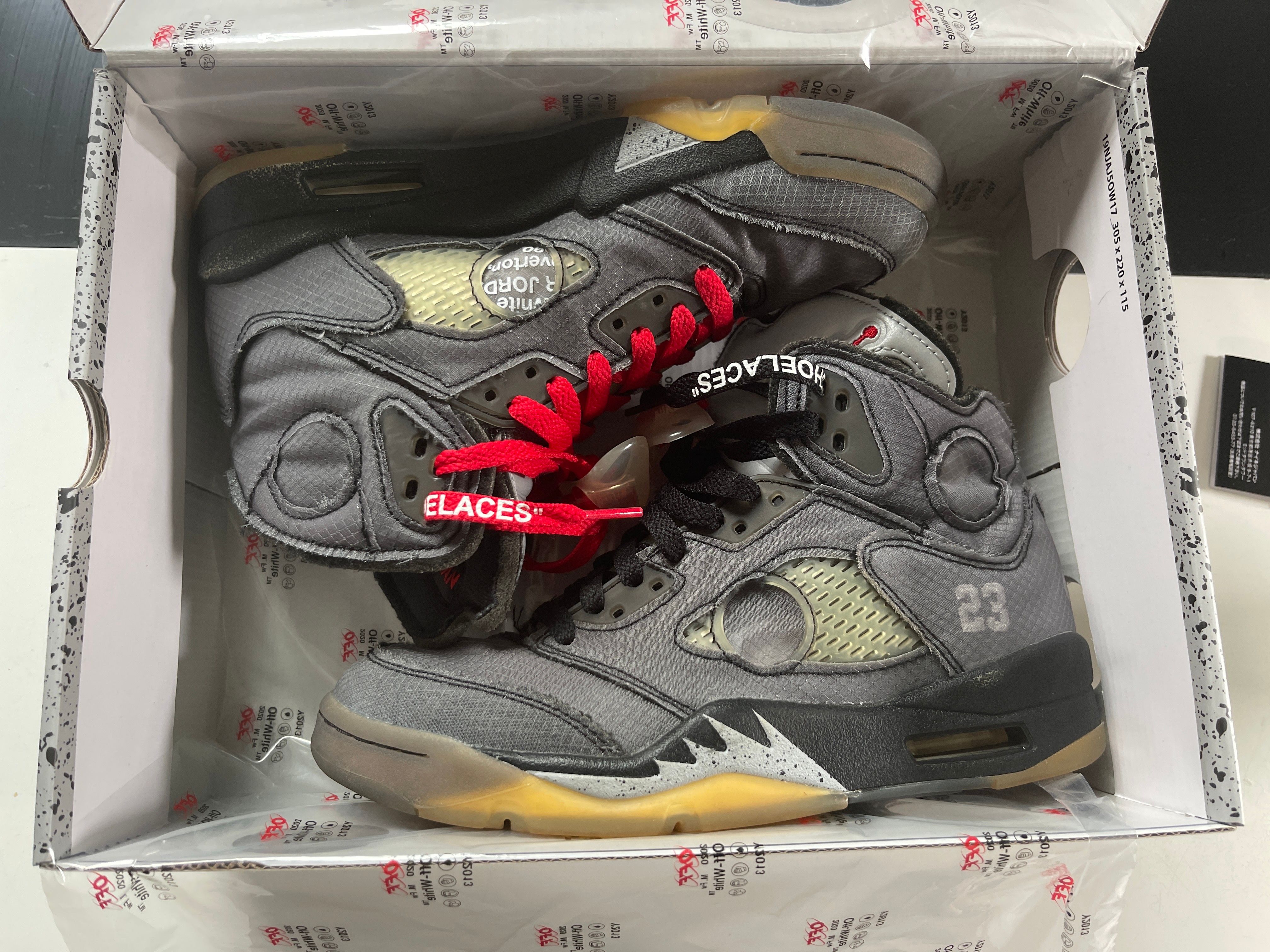 Off-White × Nike Air Jordan 5 "Black/Muslin/Fire Red"
