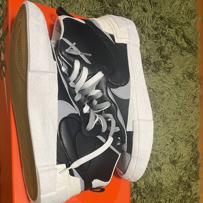 sacai × NIKE BLAZER MID "BLACK/WOLF GREY/WHITE"
