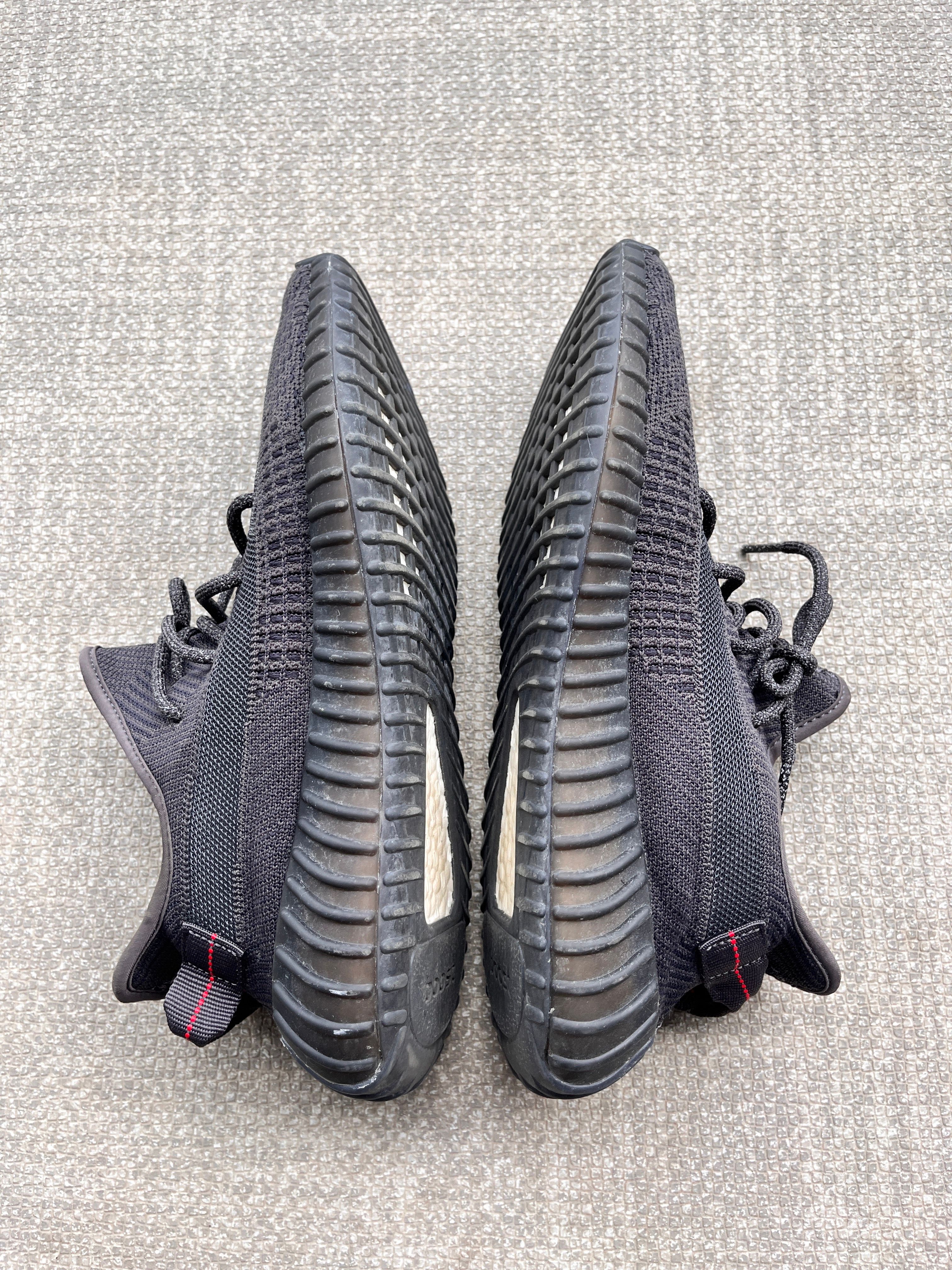adidas YEEZY Boost 350 V2 "Black"