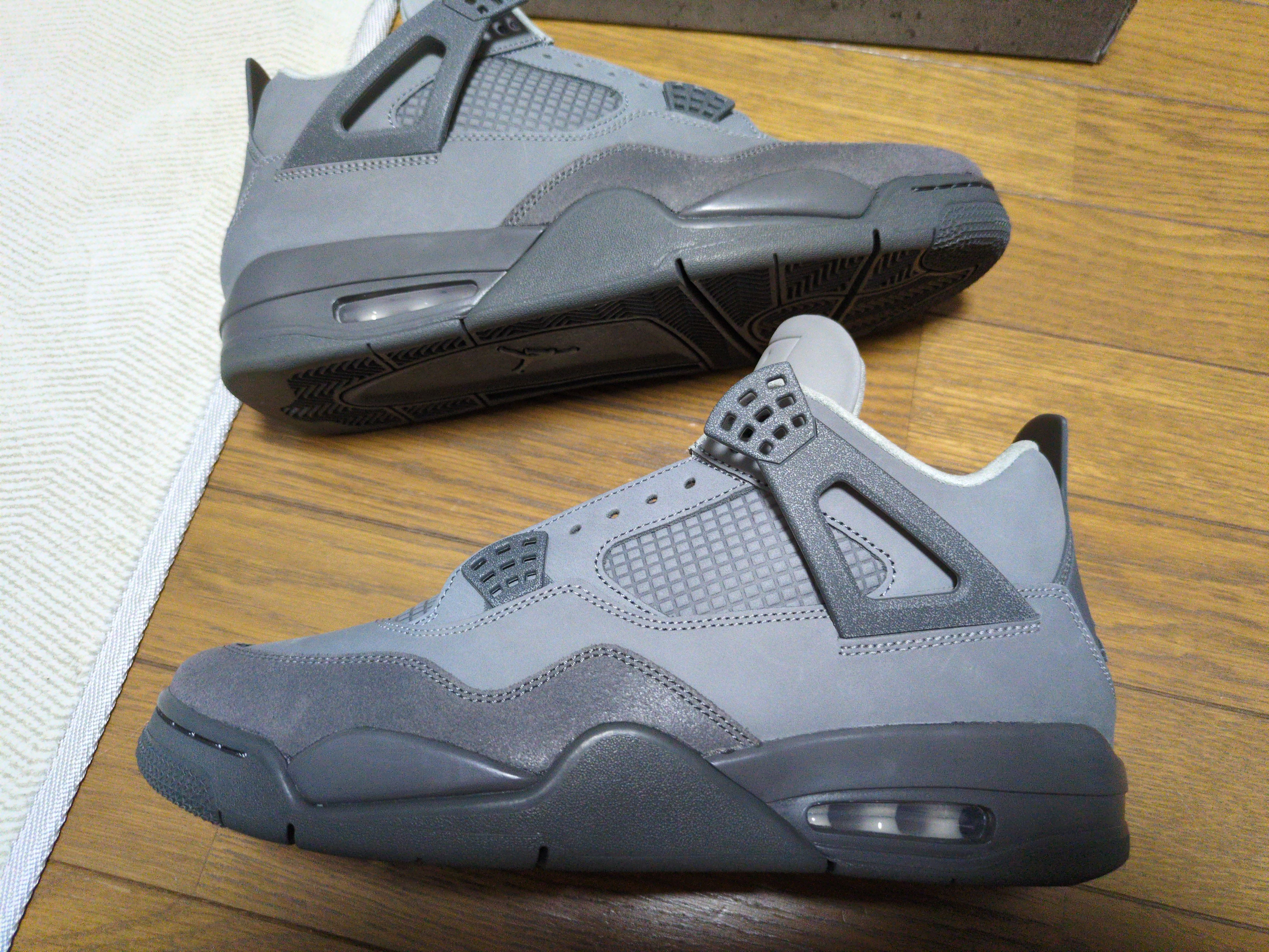 Nike Air Jordan 4 Retro SE "Wet Cement"