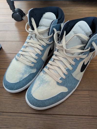 Nike Air Jordan 1 Retro High OG "Denim"