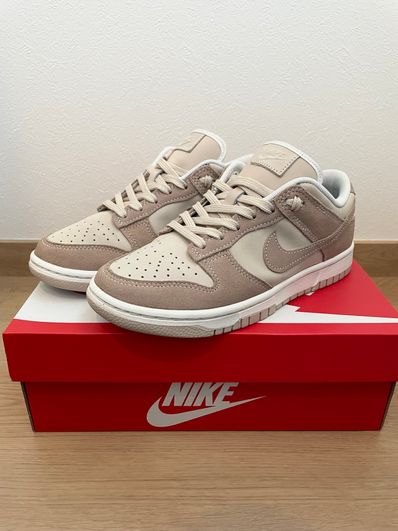 Nike Women's Dunk Low SE "Sanddrift"