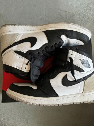 Nike Air Jordan 1 High OG "Bleached Coral"