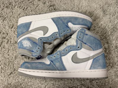 Nike Air Jordan 1 High OG "Hyper Royal"