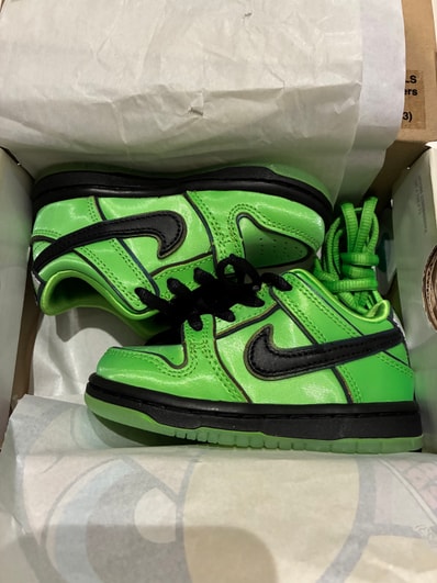 The Powerpuff Girls × Nike SB TD Dunk Low Pro QS "Buttercup"