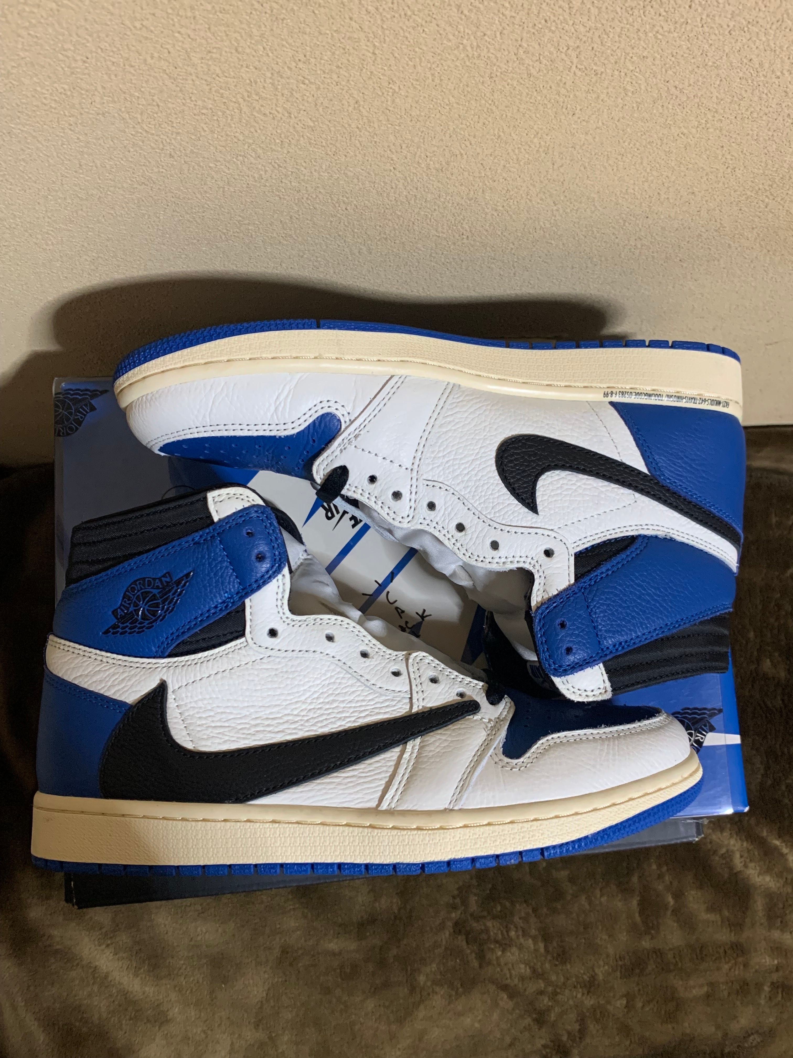 Travis Scott × fragment design × Nike Air Jordan 1 Retro High OG SP "Military Blue"