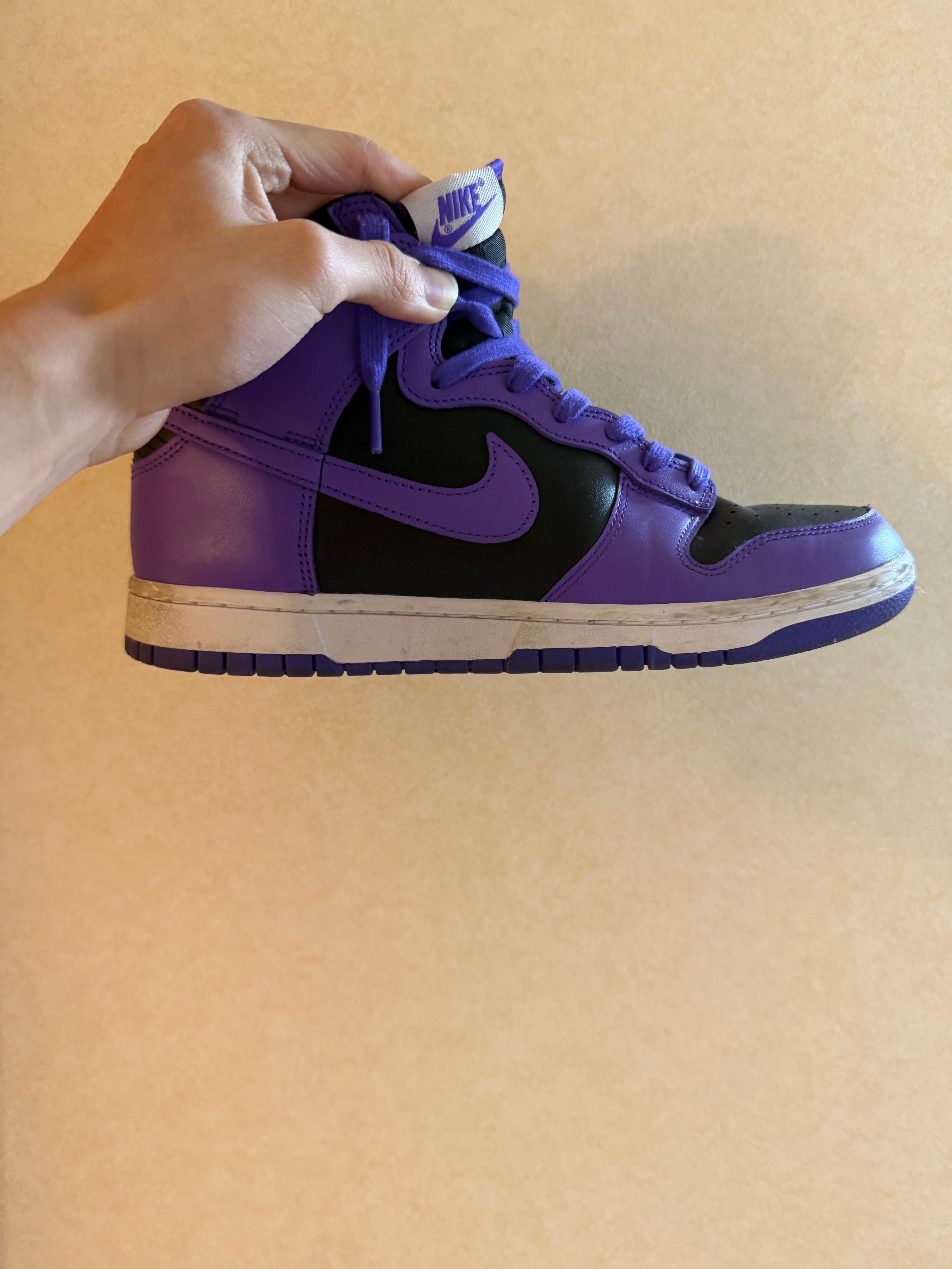 Nike Dunk High "Psychic Purple"