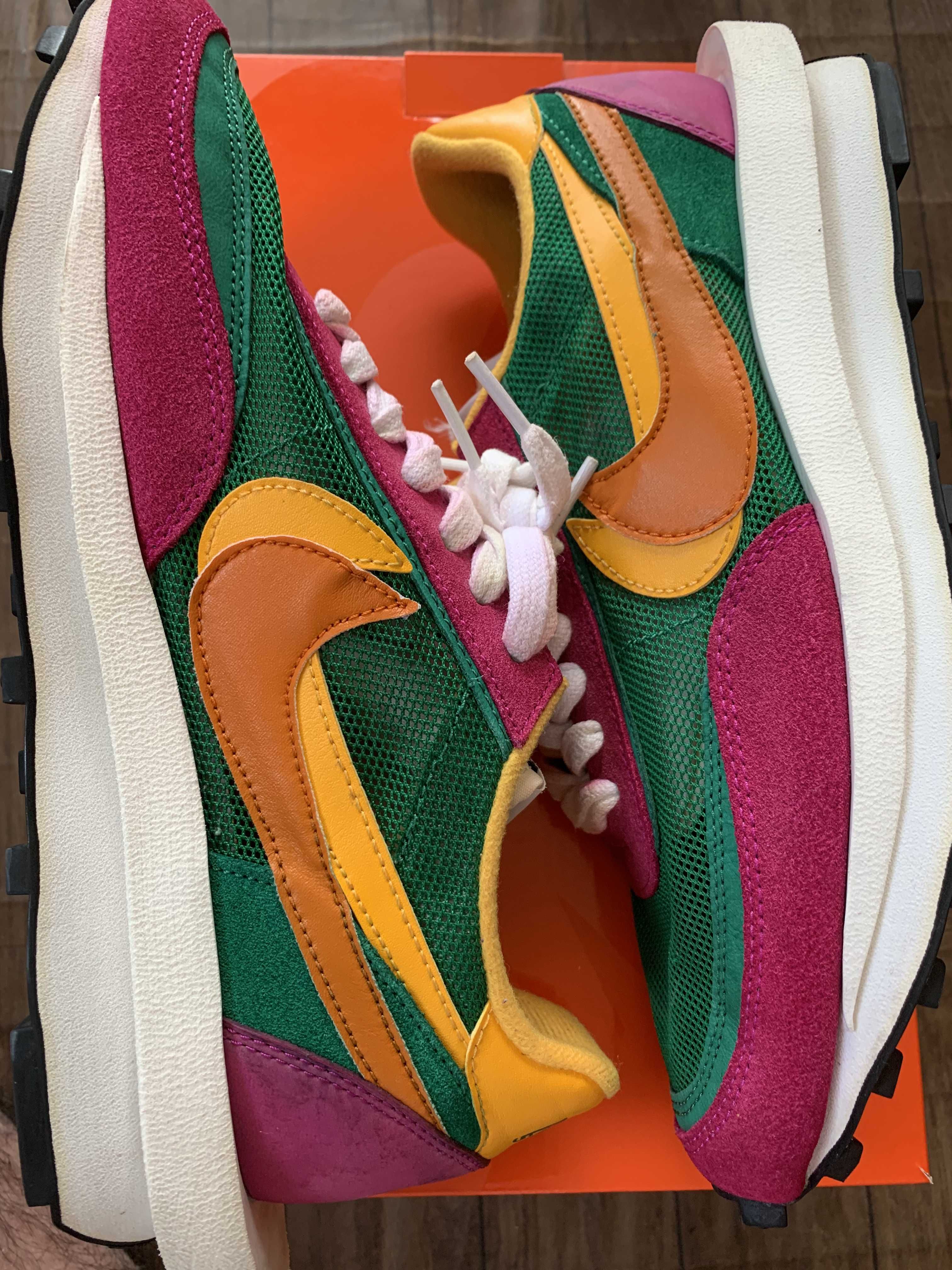 sacai × NIKE LDV WAFFLE "PINE GREEN"