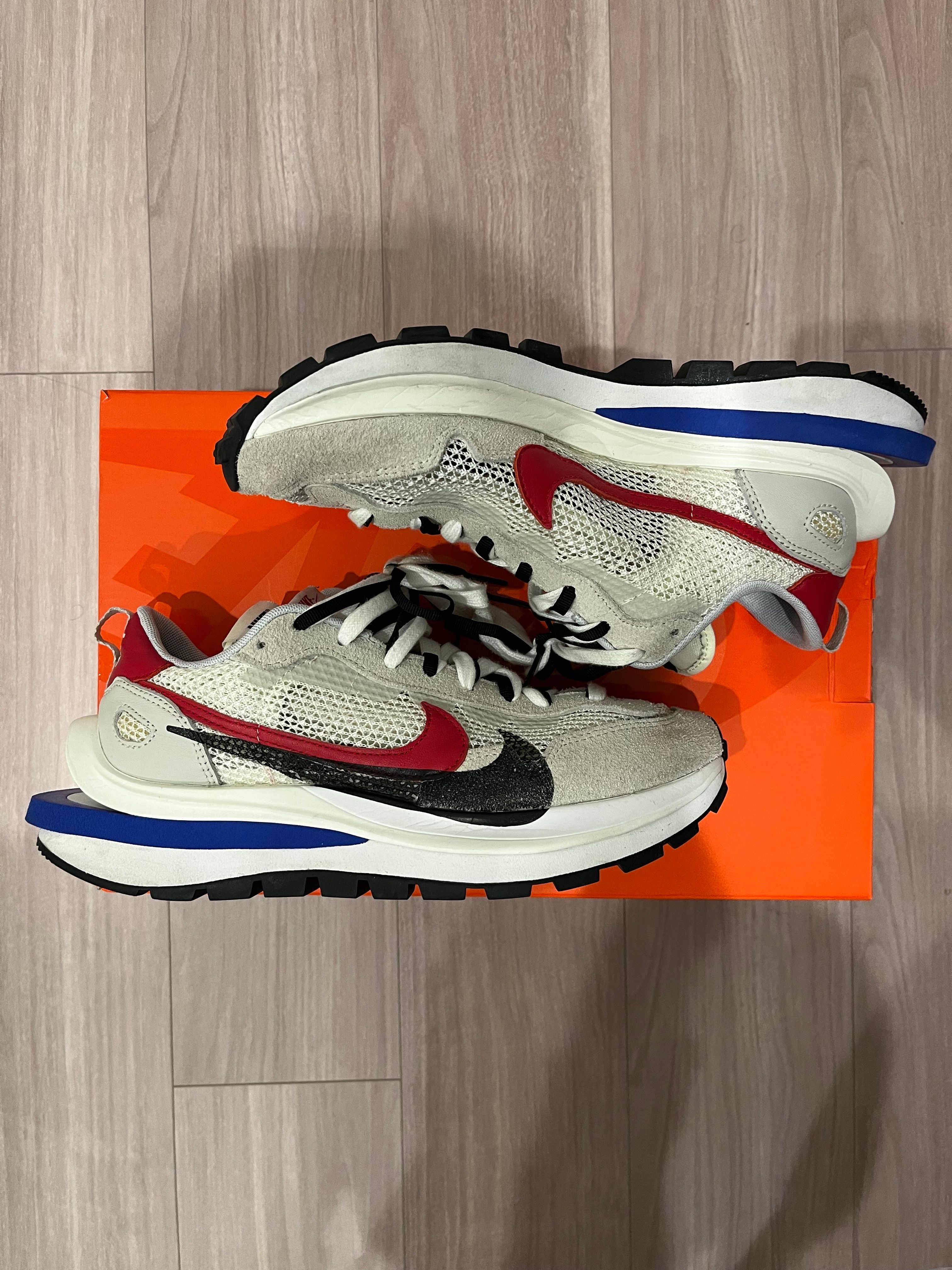 sacai × Nike Vapor Waffle "Royal Fuchsia"