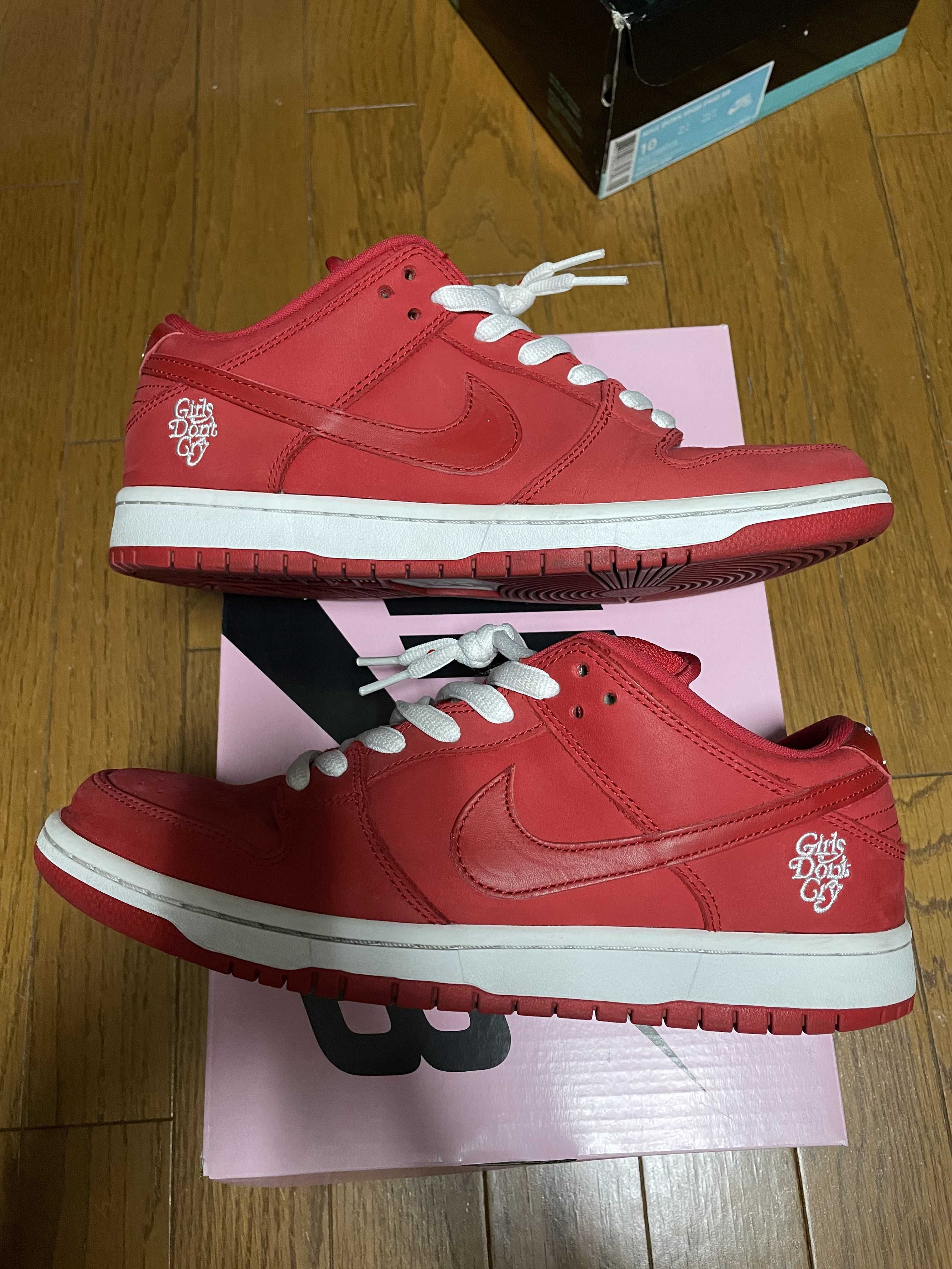 Girls Don't Cry × Nike SB Dunk Low Pro QS "Red" / VERDY