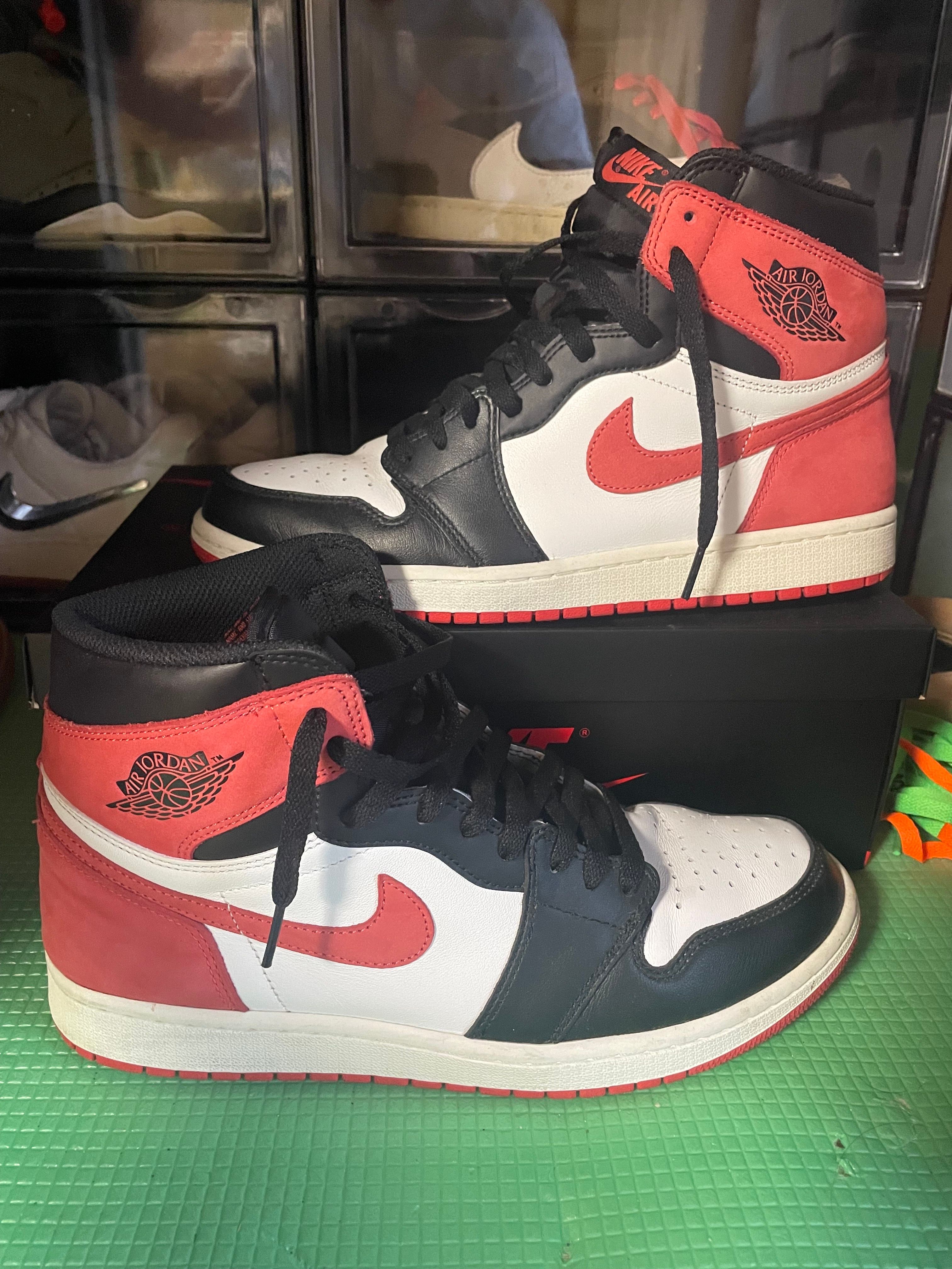 NIKE AIR JORDAN 1 RETRO HIGH "TRACK RED"