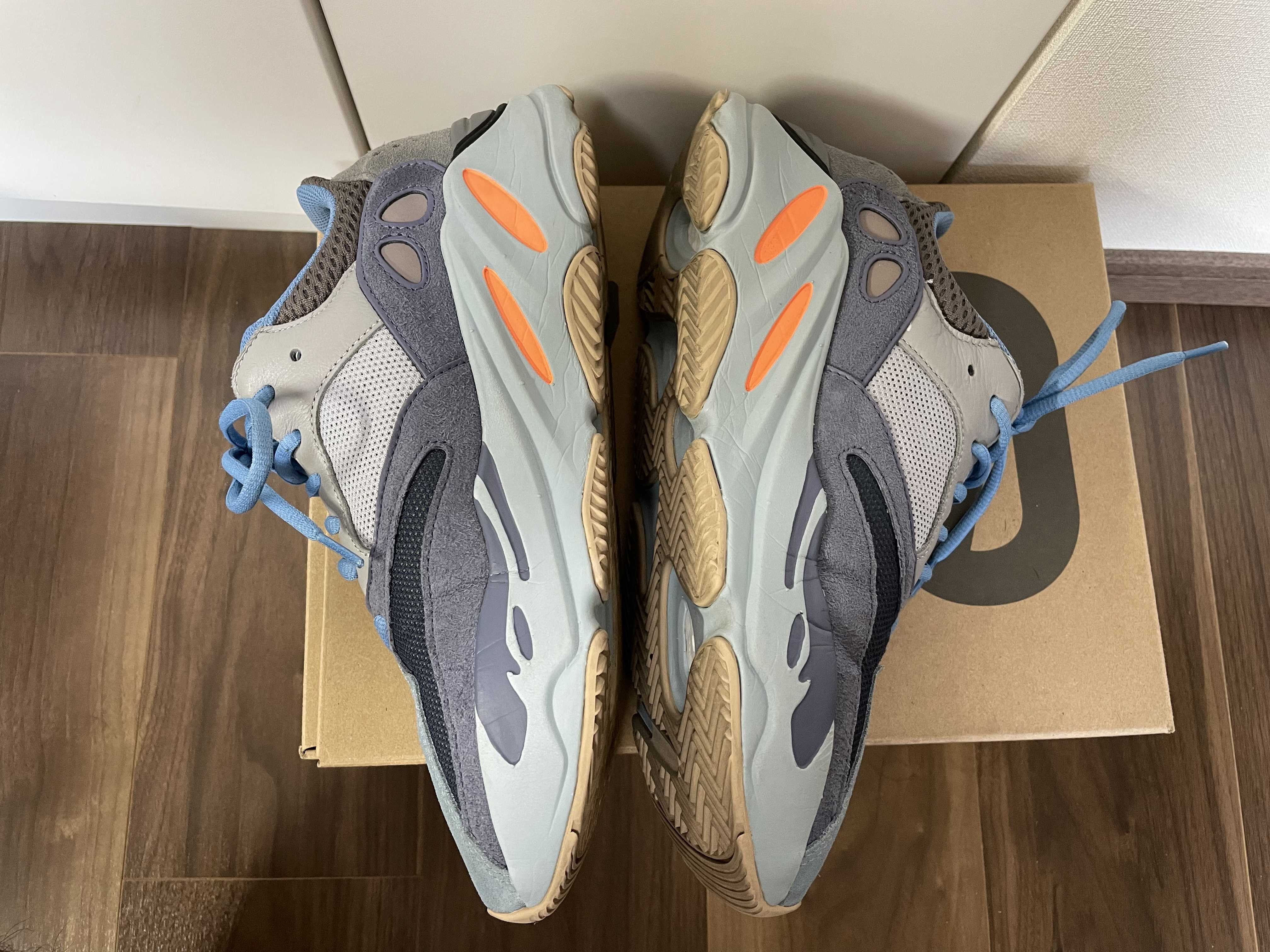 adidas Yeezy Boost 700 "CARBON BLUE"