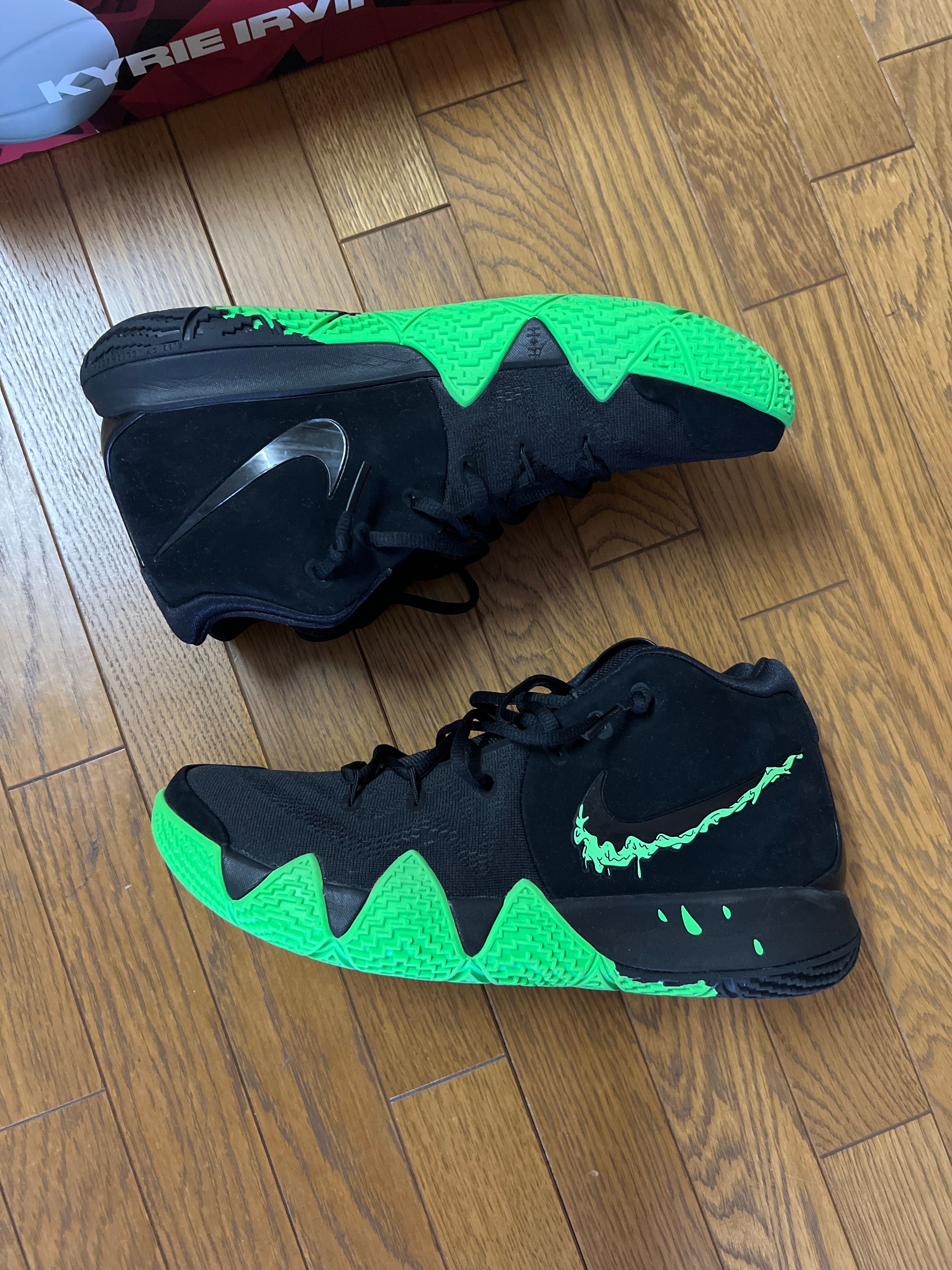 Nike Kyrie 4 "Halloween"