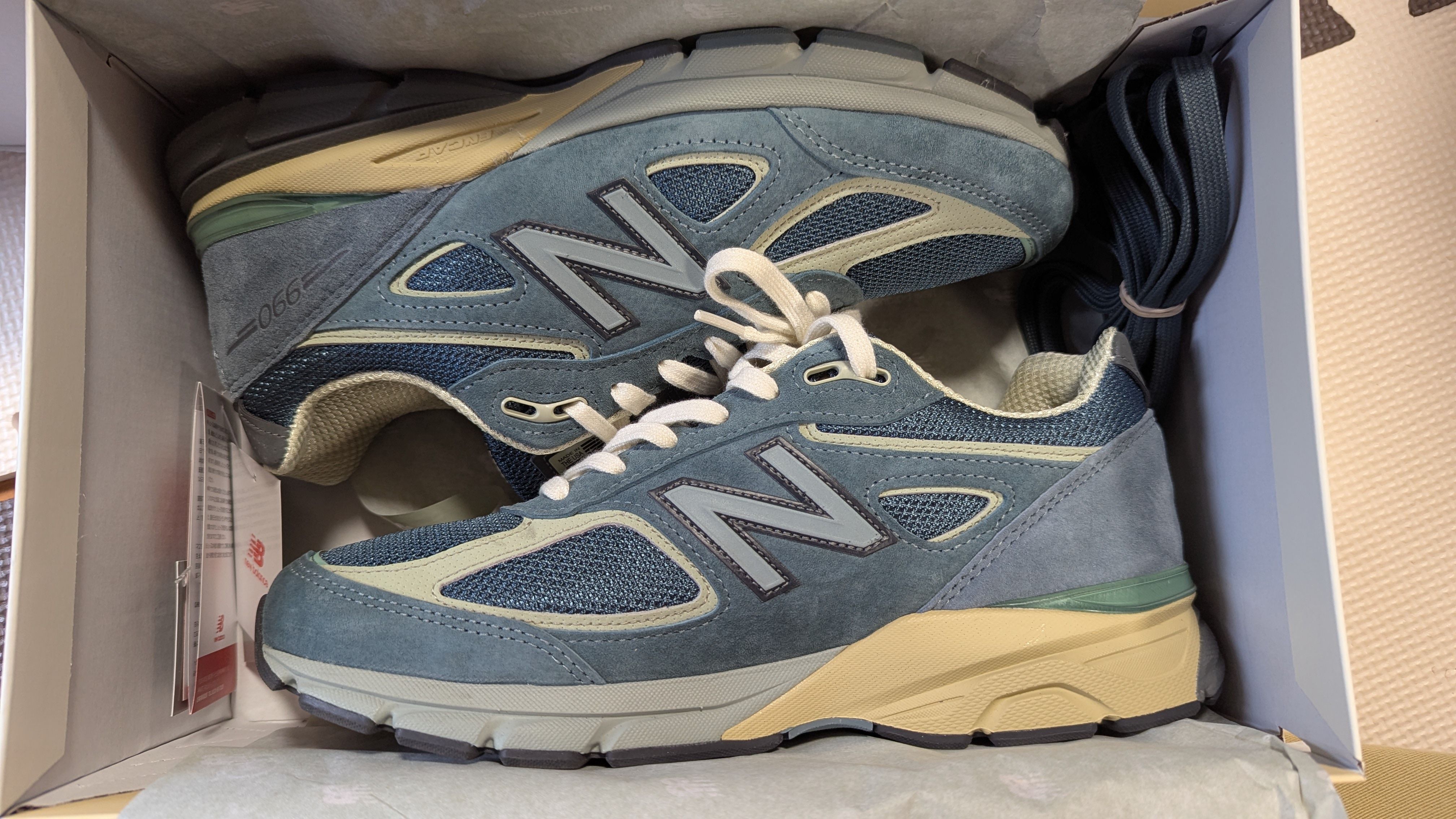 AURALEE × New Balance 990V4 "Dusty Blue"