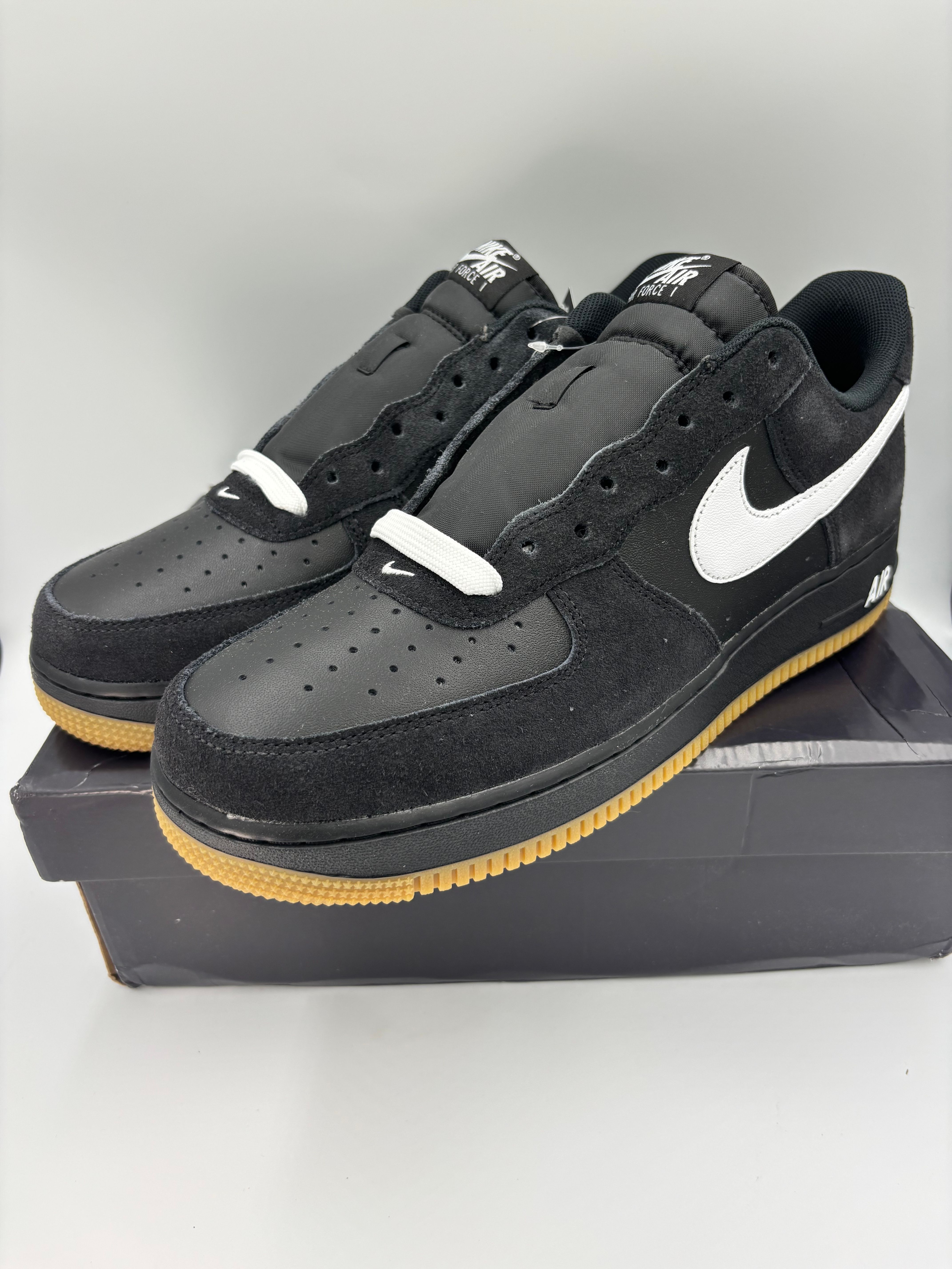 Nike Air Force 1 '07 LV8 "Black/Gum Light Brown/White"