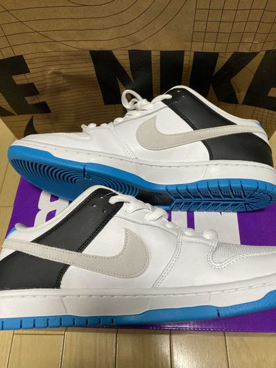 Nike SB Dunk Low "Laser Blue"