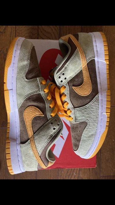 Nike Dunk Low SE "Dusty Olive"