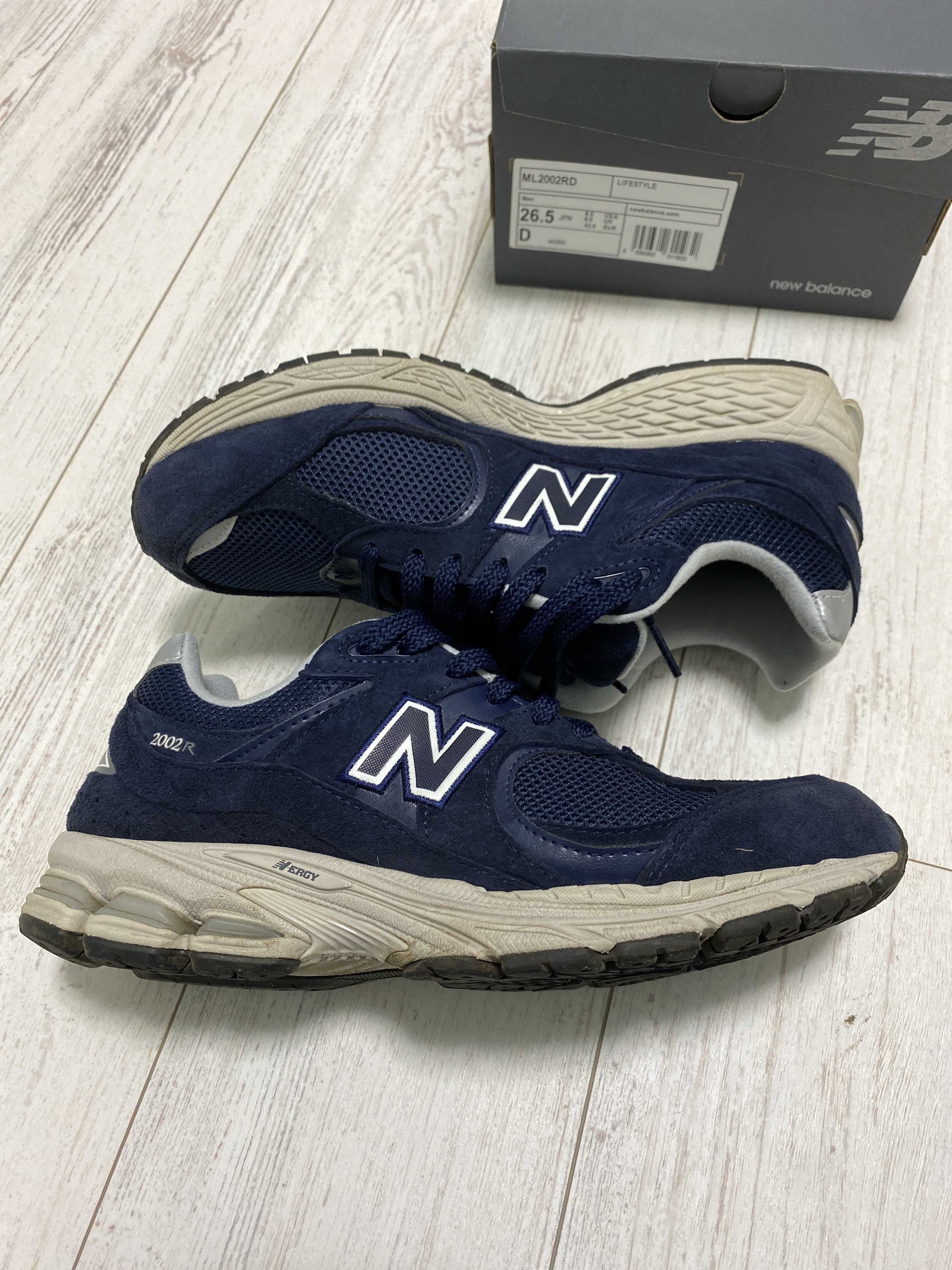 New Balance 2002R "Navy"