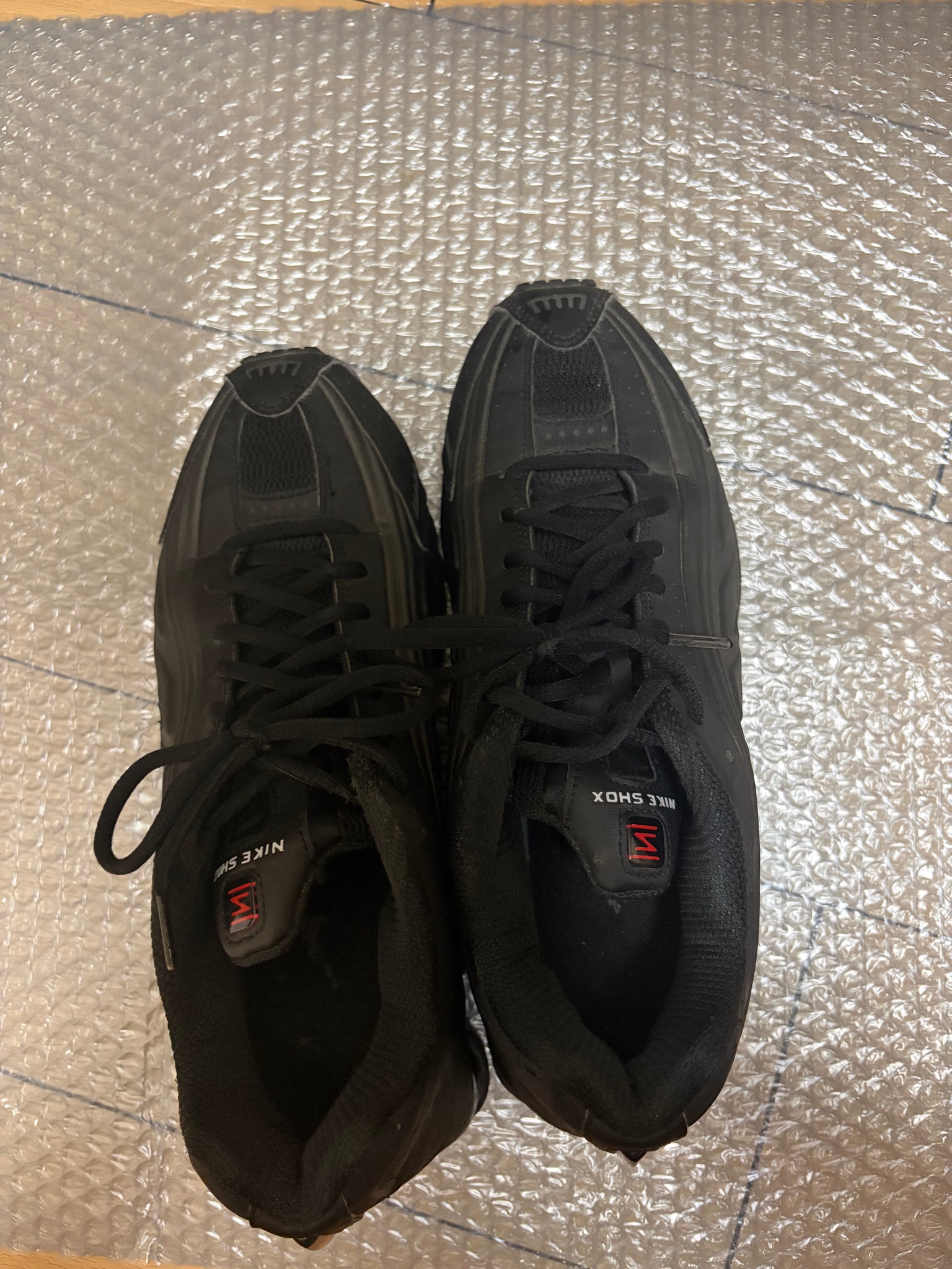 Nike Women's Shox R4 "Black"