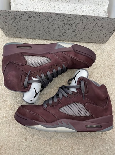 Nike Air Jordan 5 Retro SE "Burgundy"
