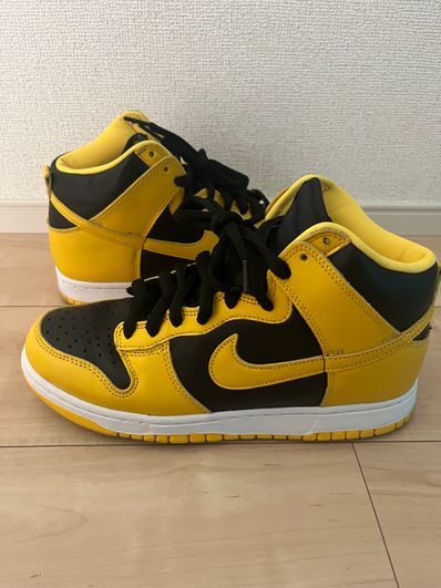 Nike Dunk High "Black/Varsity Maize"