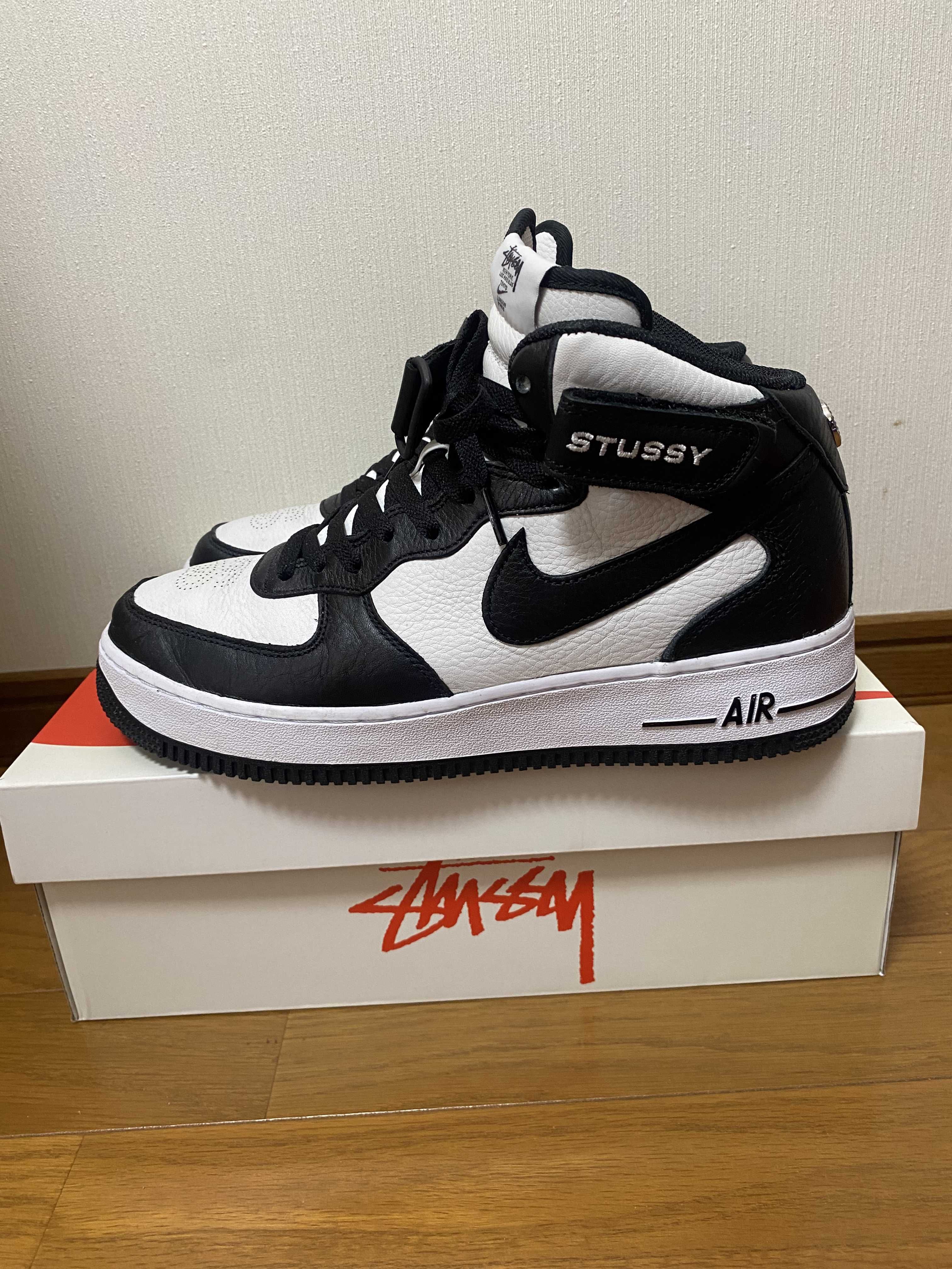 Stussy × Nike Air Force 1 Mid "Black and Light Bone"