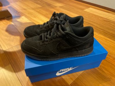 UNDEFEATED × Nike Dunk Low SP "5 ON IT"