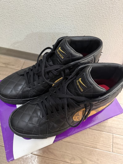Supreme × Nike SB Blazer Mid "Black"