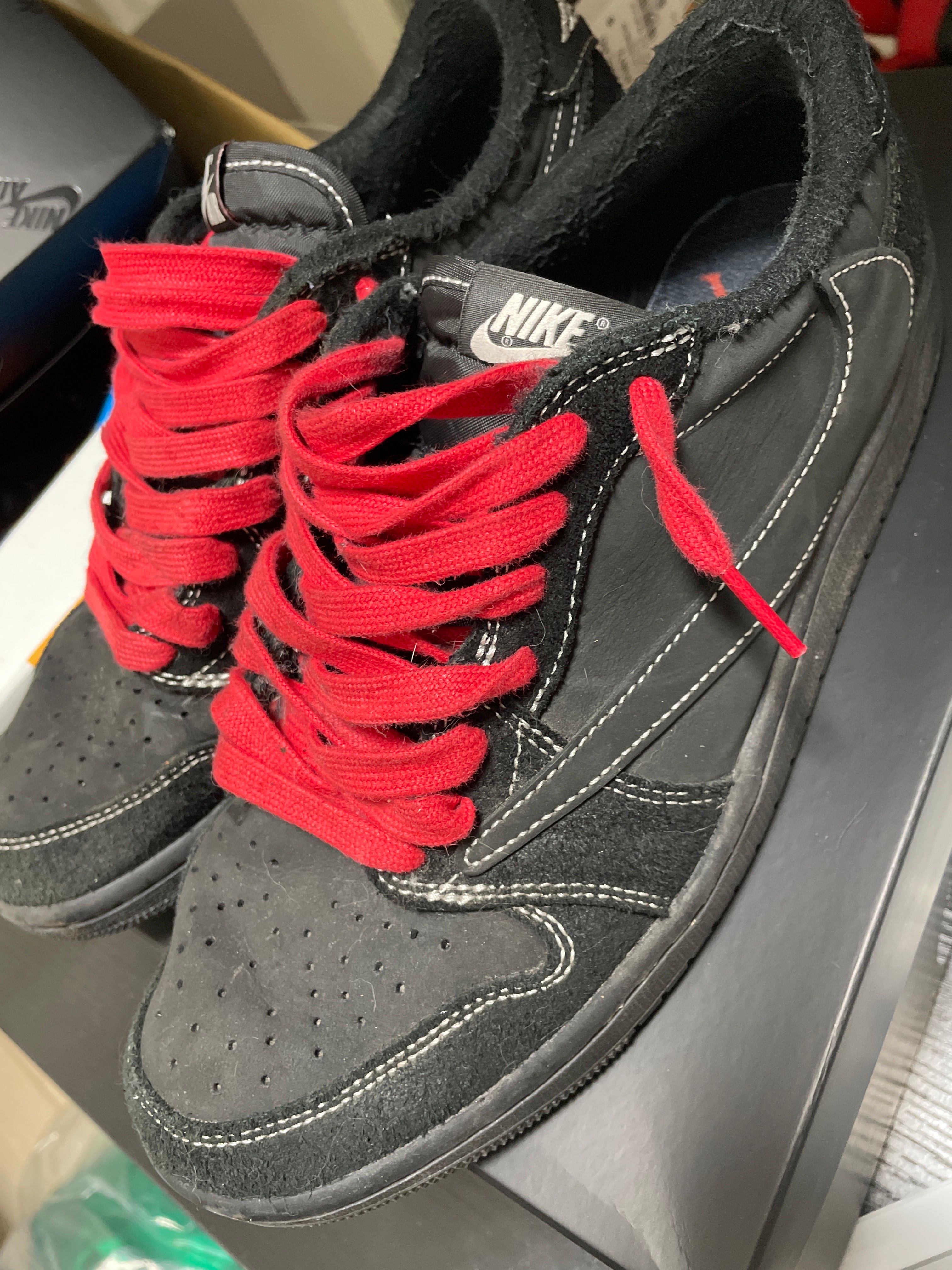 Travis Scott × Nike Air Jordan 1 Low OG SP "Black Phantom"