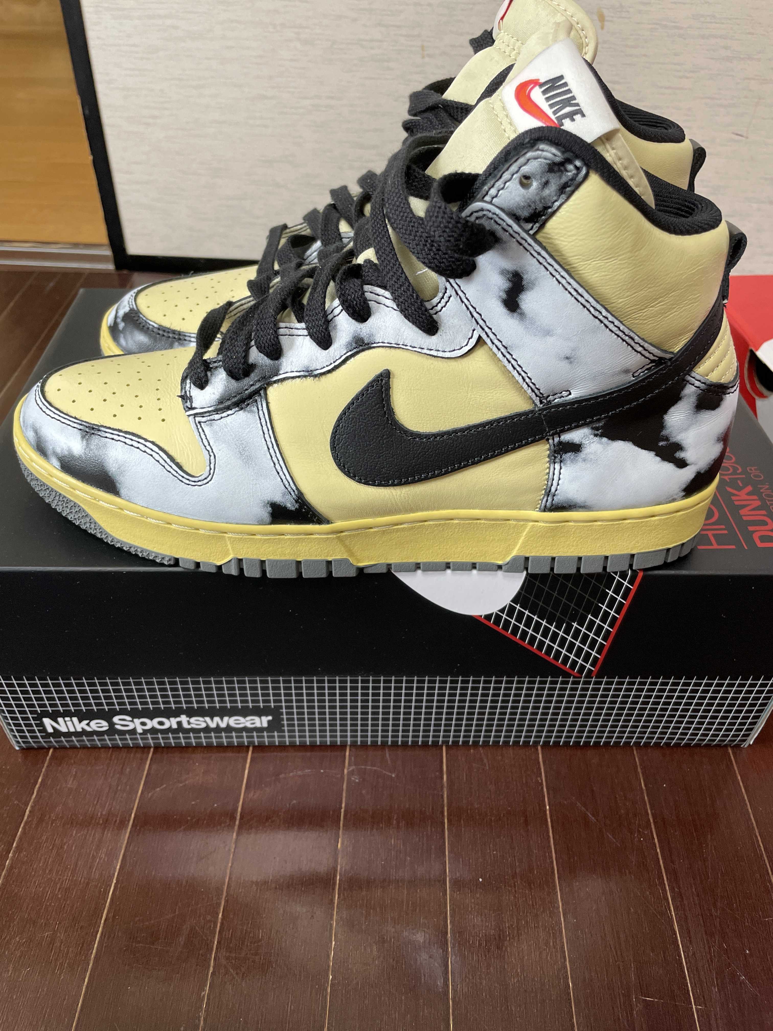 Nike Dunk High "Black Acid Wash"