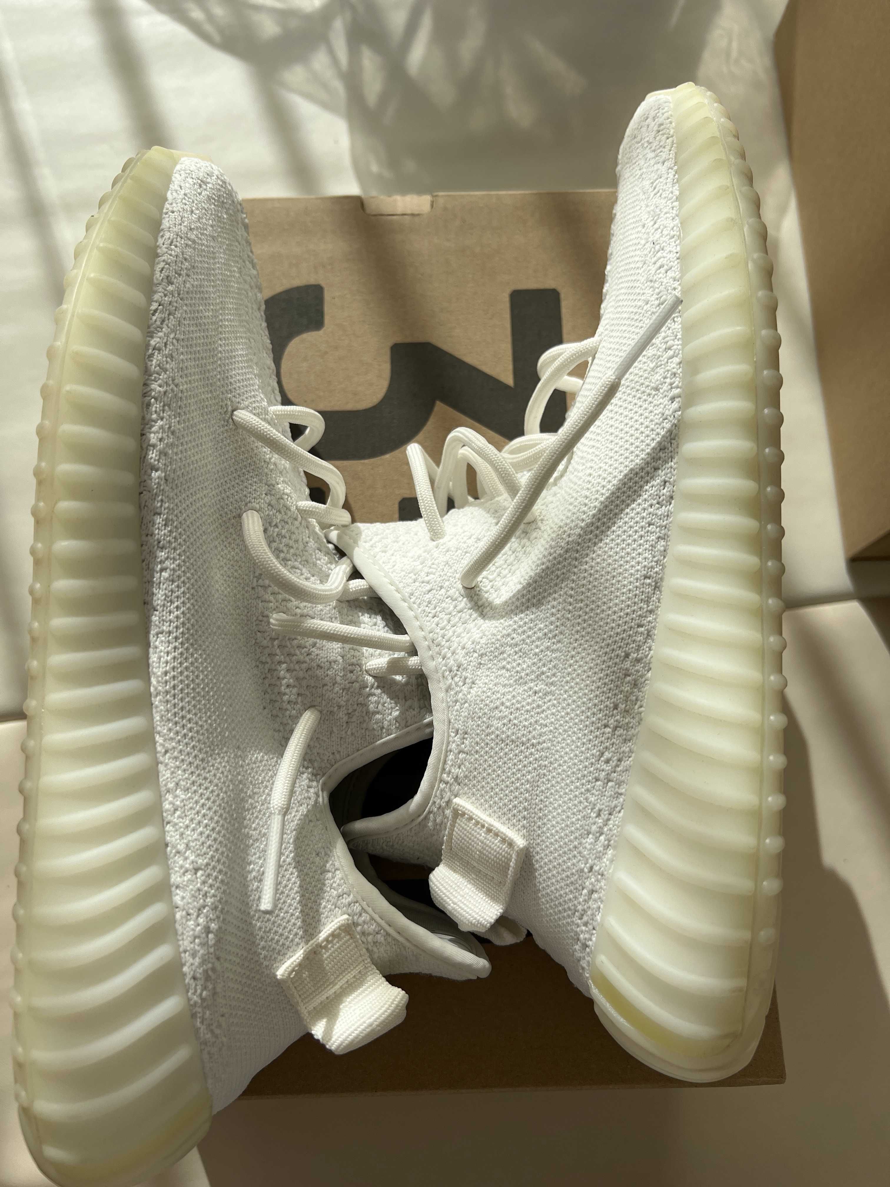 adidas YEEZY Boost 350 V2 "Cream White"