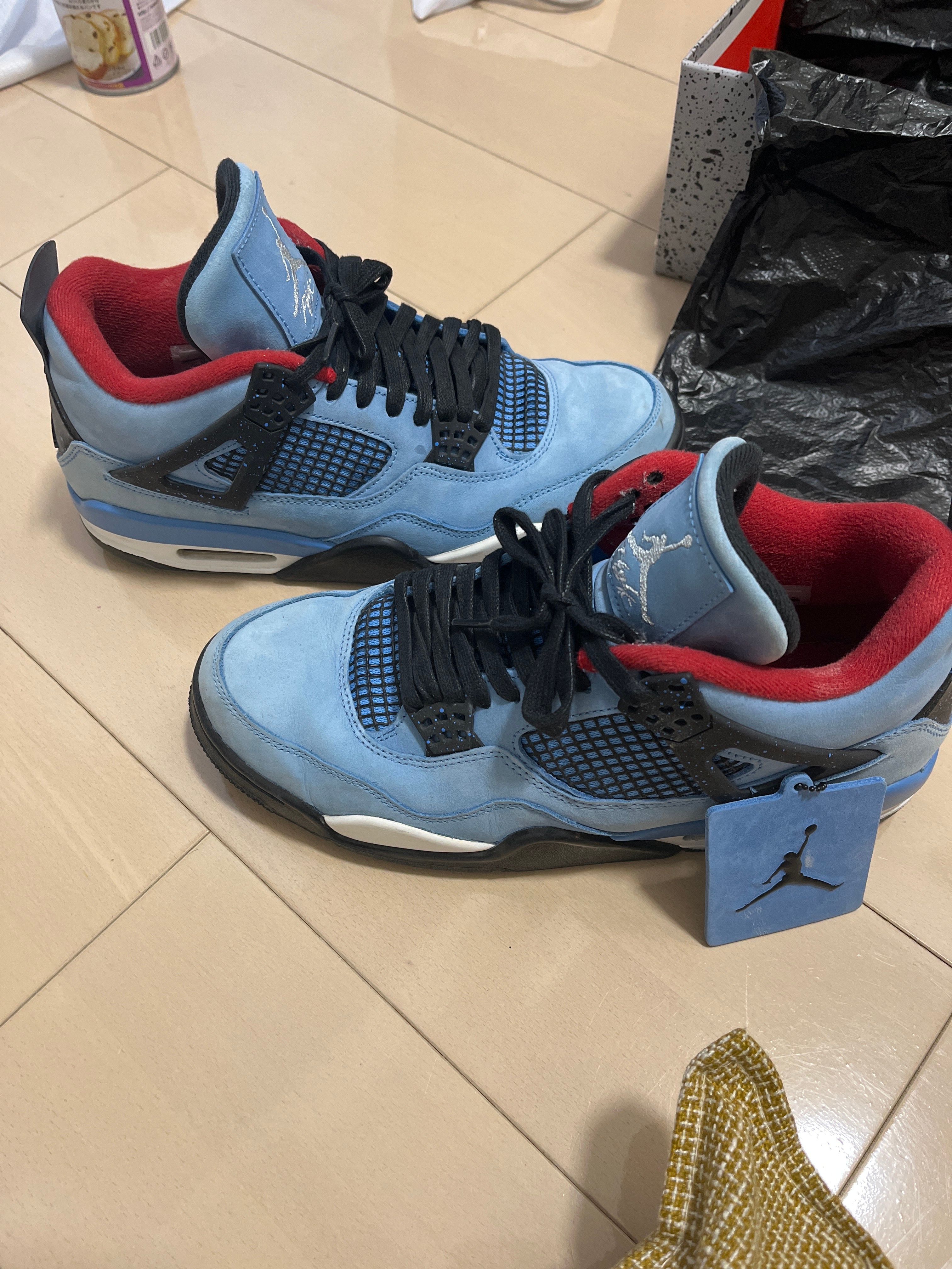 Travis Scott × Nike Air Jordan 4 Retro Cactus Jack "University Blue"