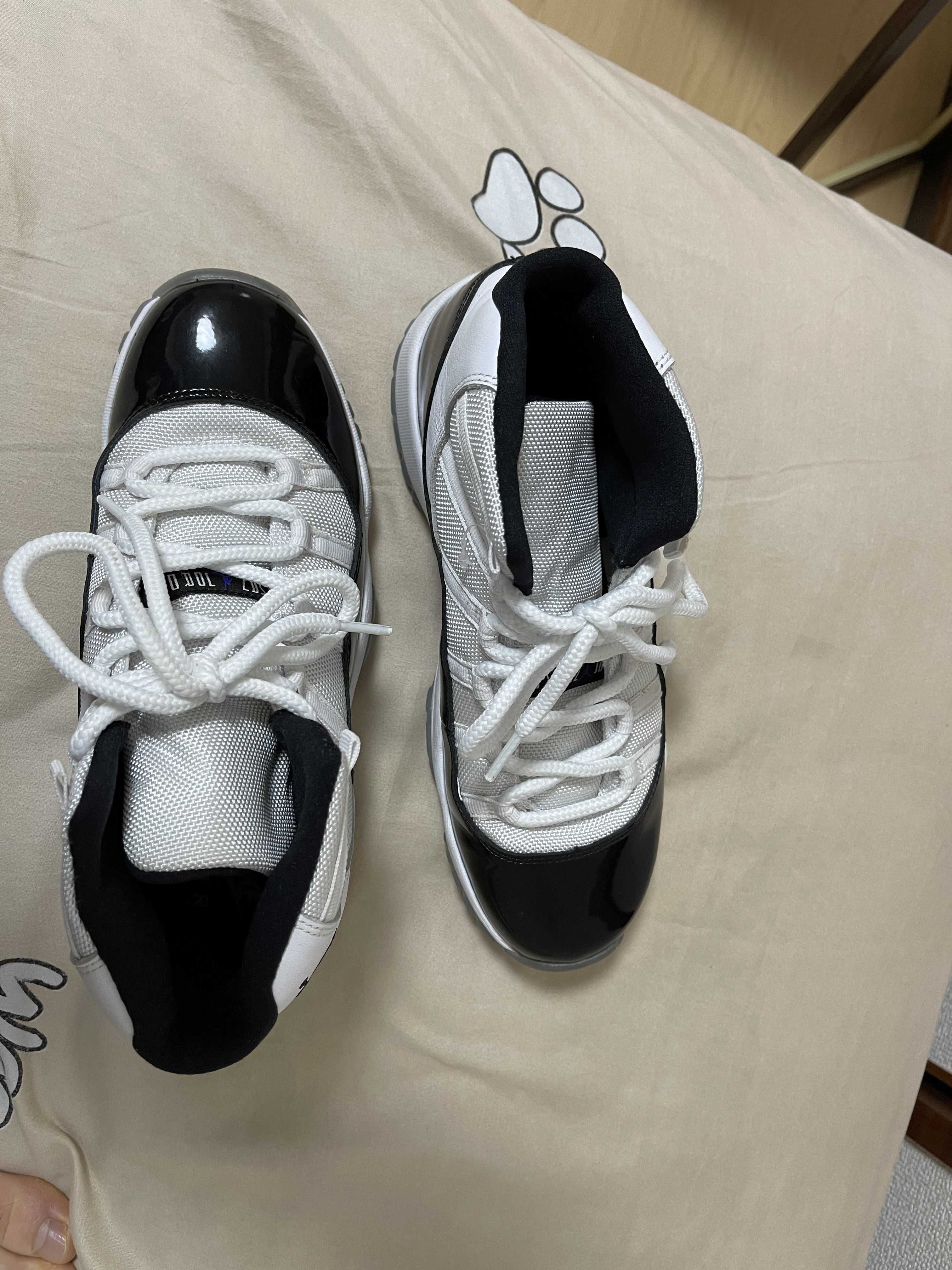 Nike Air Jordan 11 Retro "Concord" (2018)