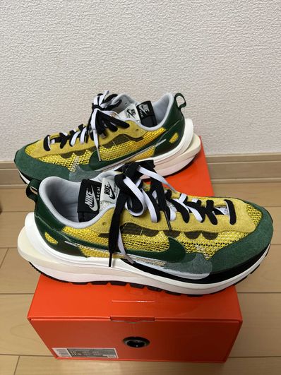 sacai × Nike Vapor Waffle "Tour Yellow/Stadium Green-Sail"