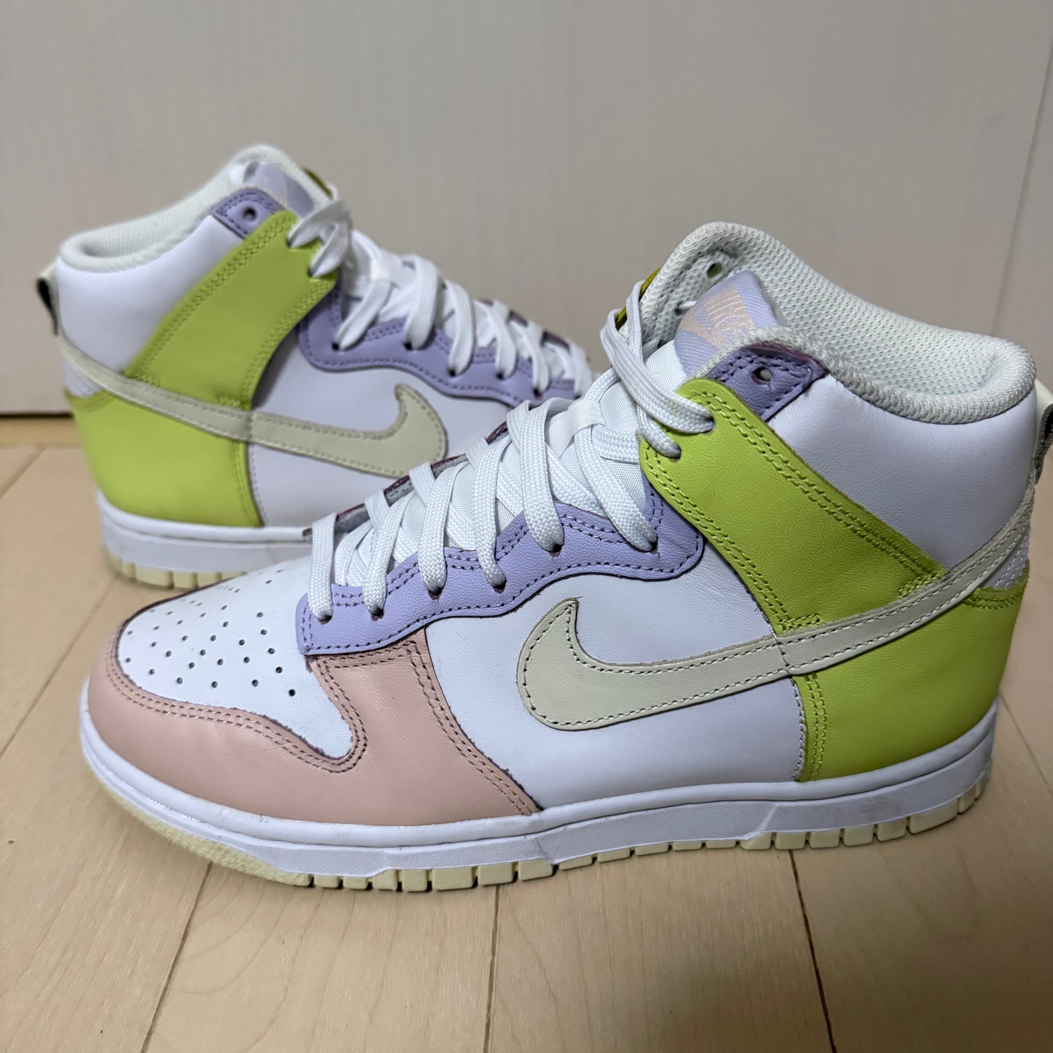NIKE Women's DUNK HIGH "CASHMERE"