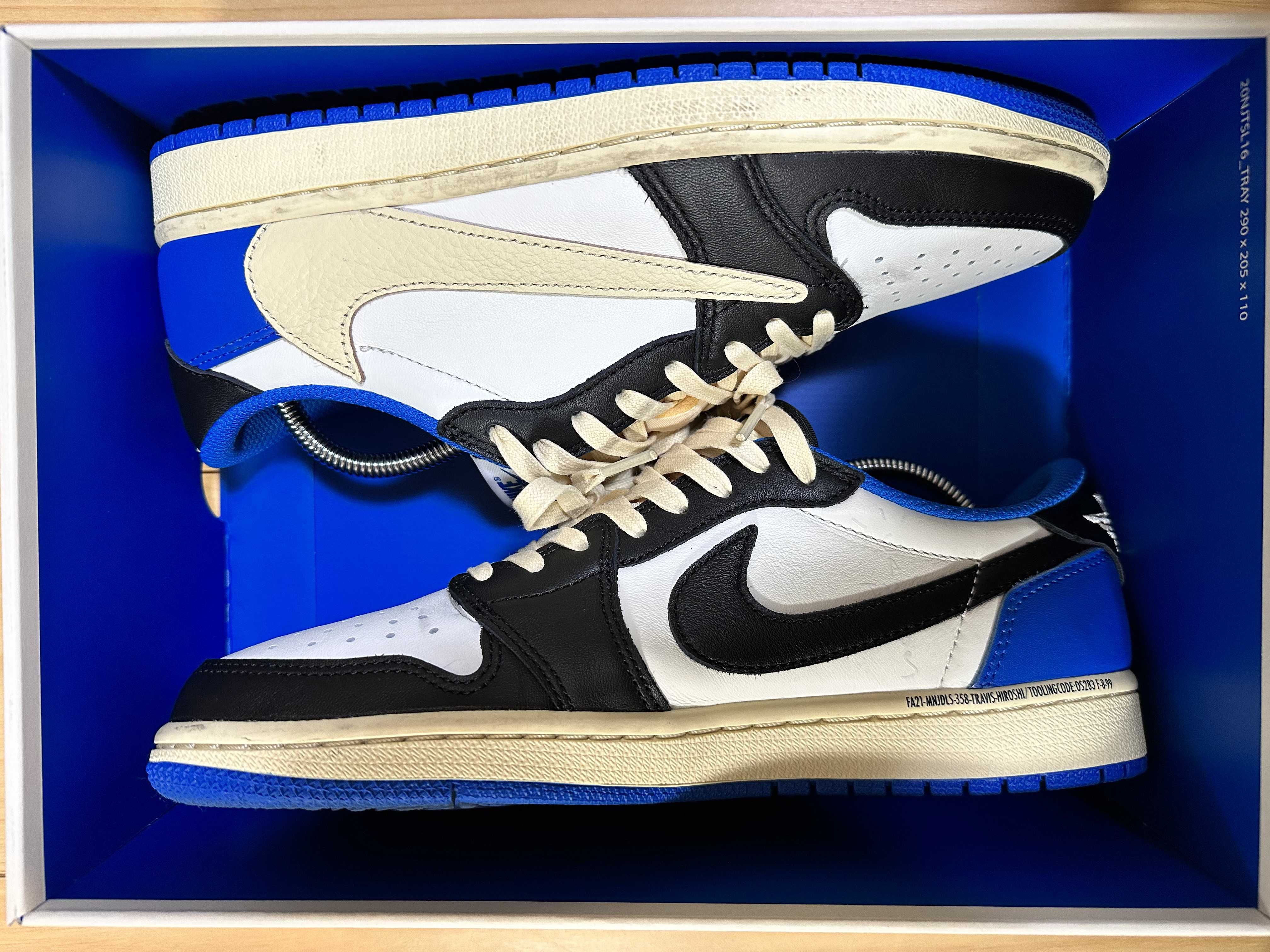 Travis Scott × fragment design × Nike Air Jordan 1 Low OG SP "Military Blue"