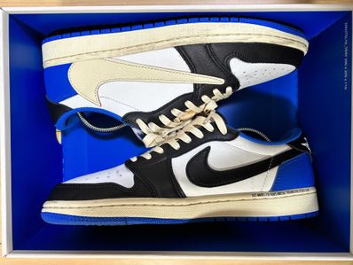 Travis Scott × fragment design × Nike Air Jordan 1 Low OG SP "Military Blue"