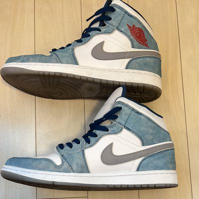 Nike Air Jordan 1 Mid SE "White/Hyper Royal/Red"